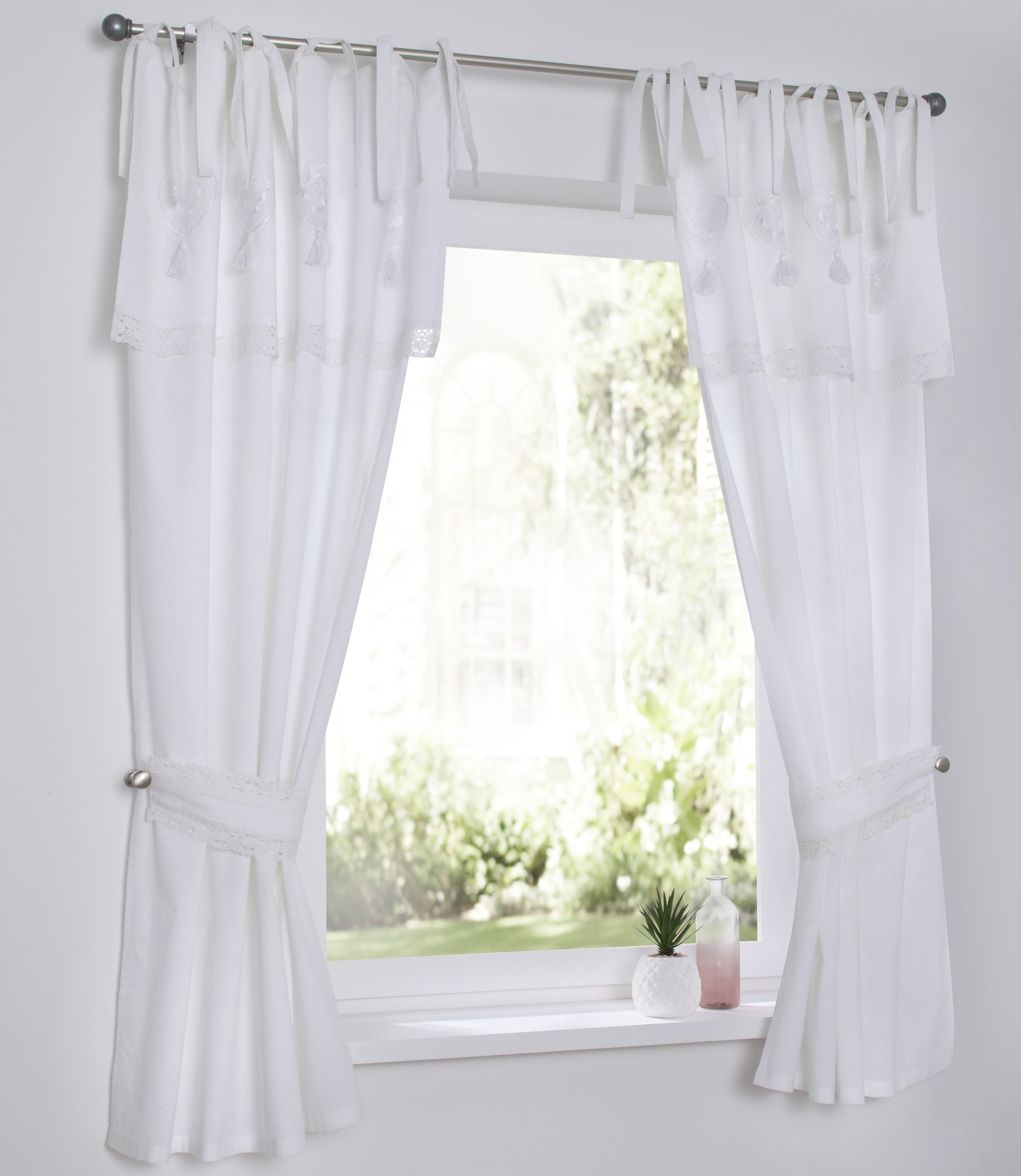 Kutti Vorhang »Camille«, (1 St.), Scheibengardine mit Raffhalter, blickdicht, Spitze,... kaufen