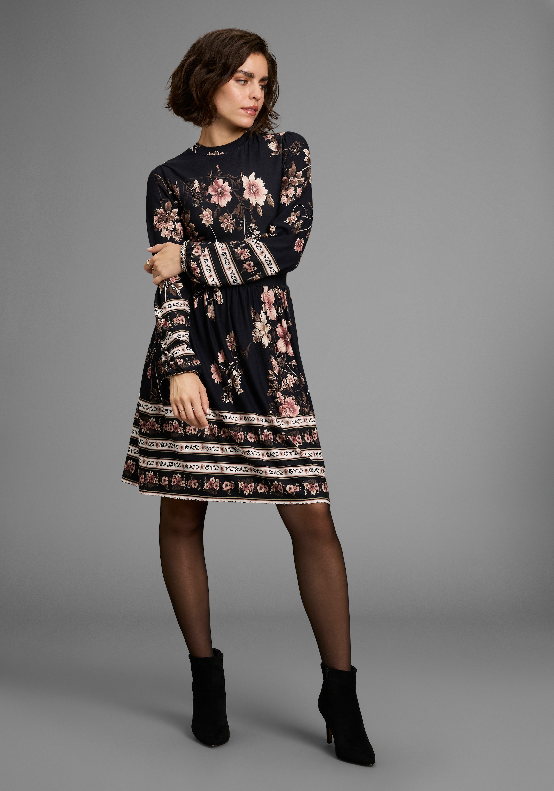 Laura Scott Jerseykleid, geblümtes Design, aus Single Jersey - NEUE KOLLEKTION