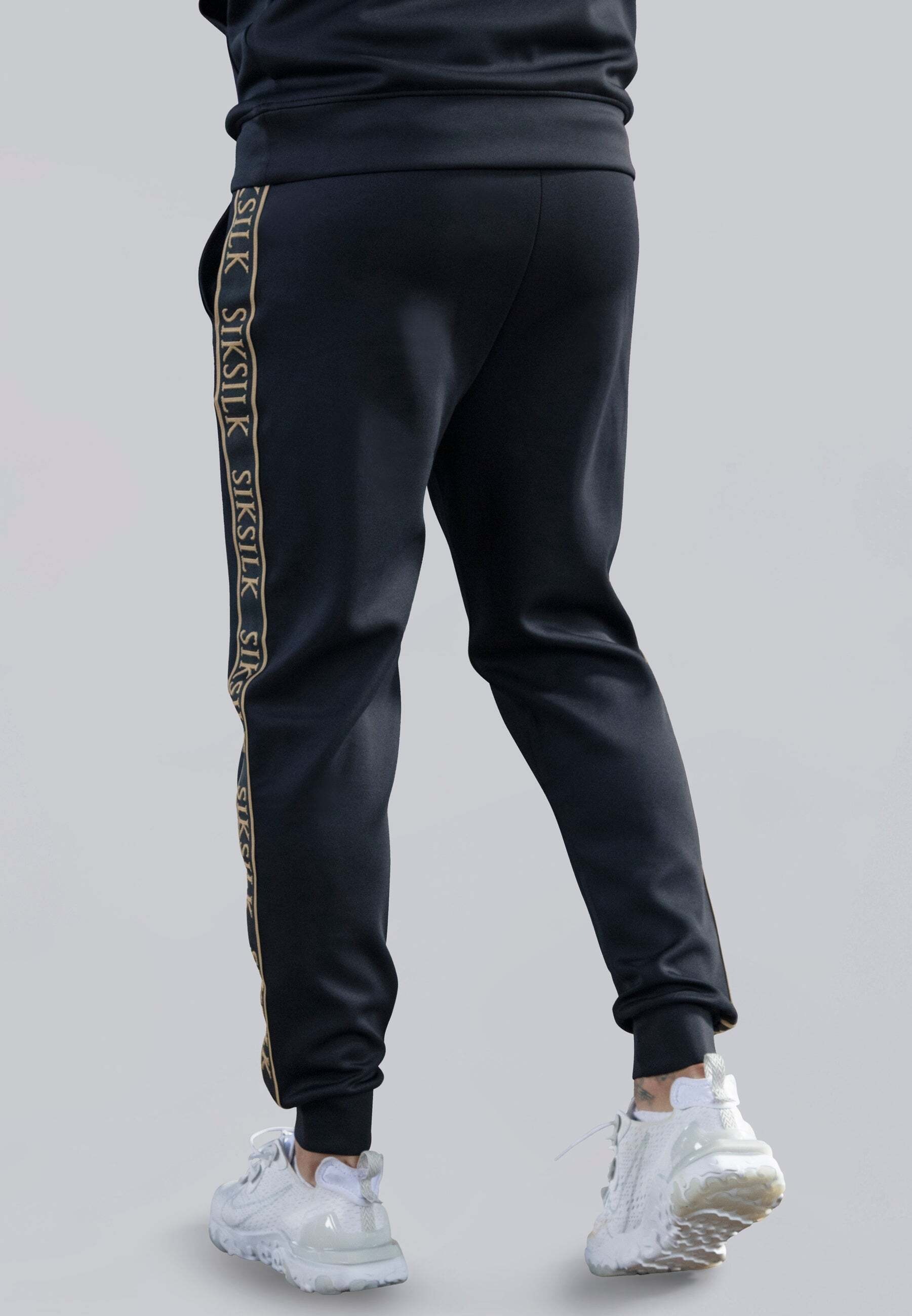 Siksilk Sweatpants »Siksilk Jogginghose Muscle Fit Joggers«