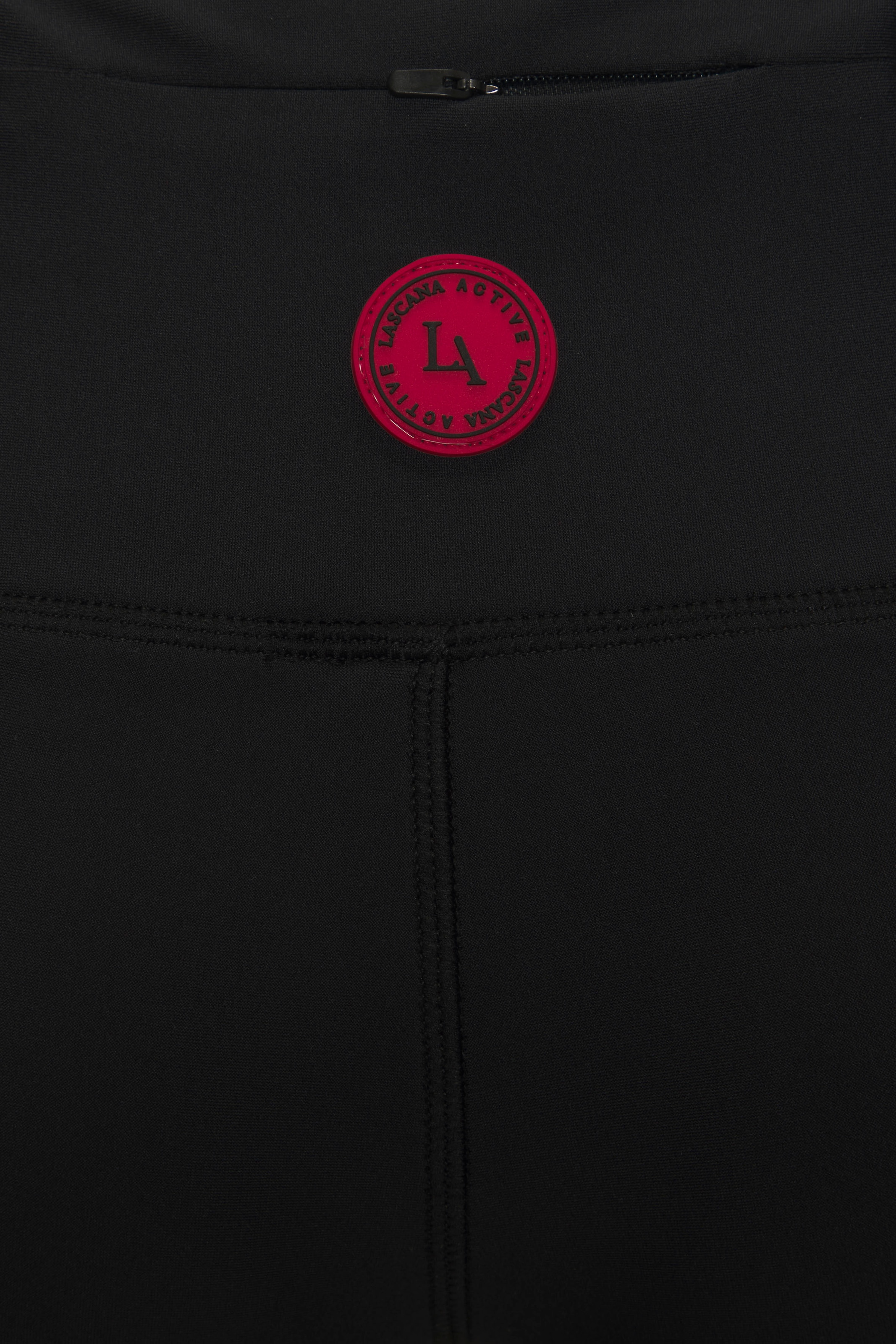 LASCANA ACTIVE Leggings, Logo-Badge und Reissverschlusstasche auf der Rückseite