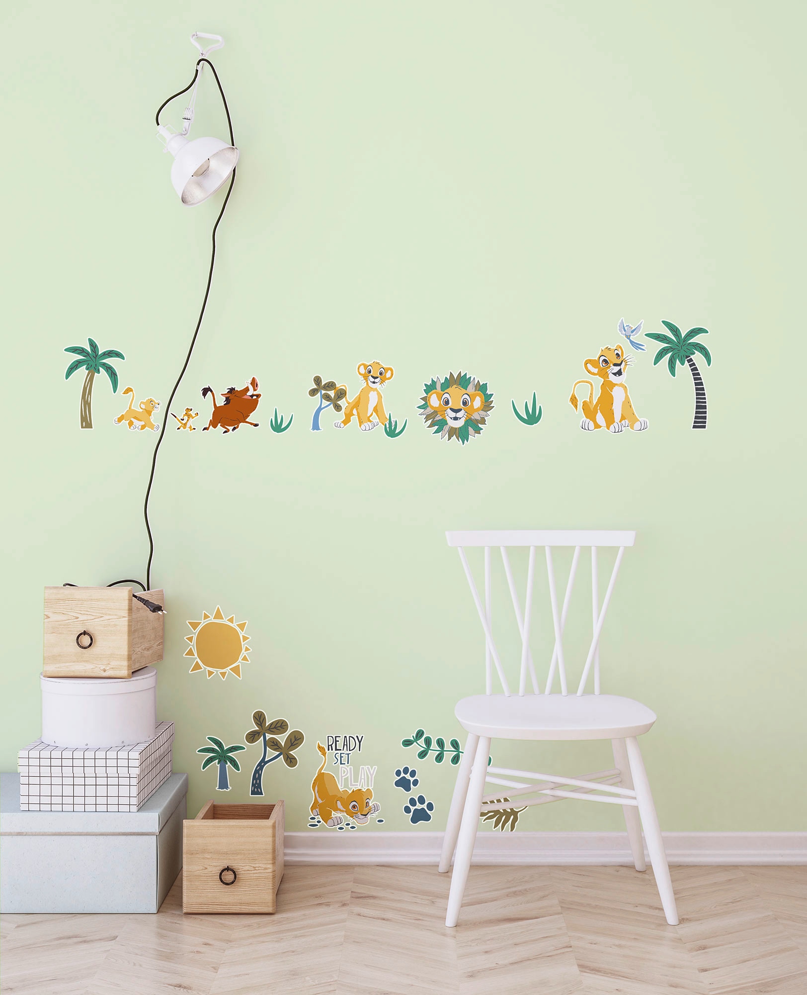 Komar Wandtattoo »Lion King Palmtrees - Grösse 50 x 70 cm«, (34 St.), selbstklebend, Wandsticker, Kinderzimmer