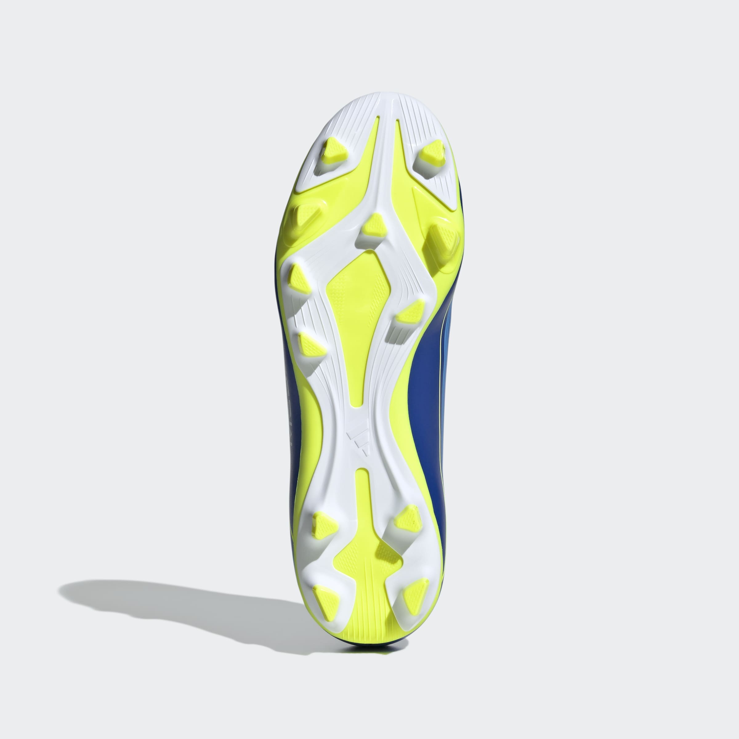 adidas Performance Fussballschuh »F50 MESSI CLUB FÜR HART- UND ASCHENPLÄTZE«, geeignet für Rasen- und Kunstrasenplätze