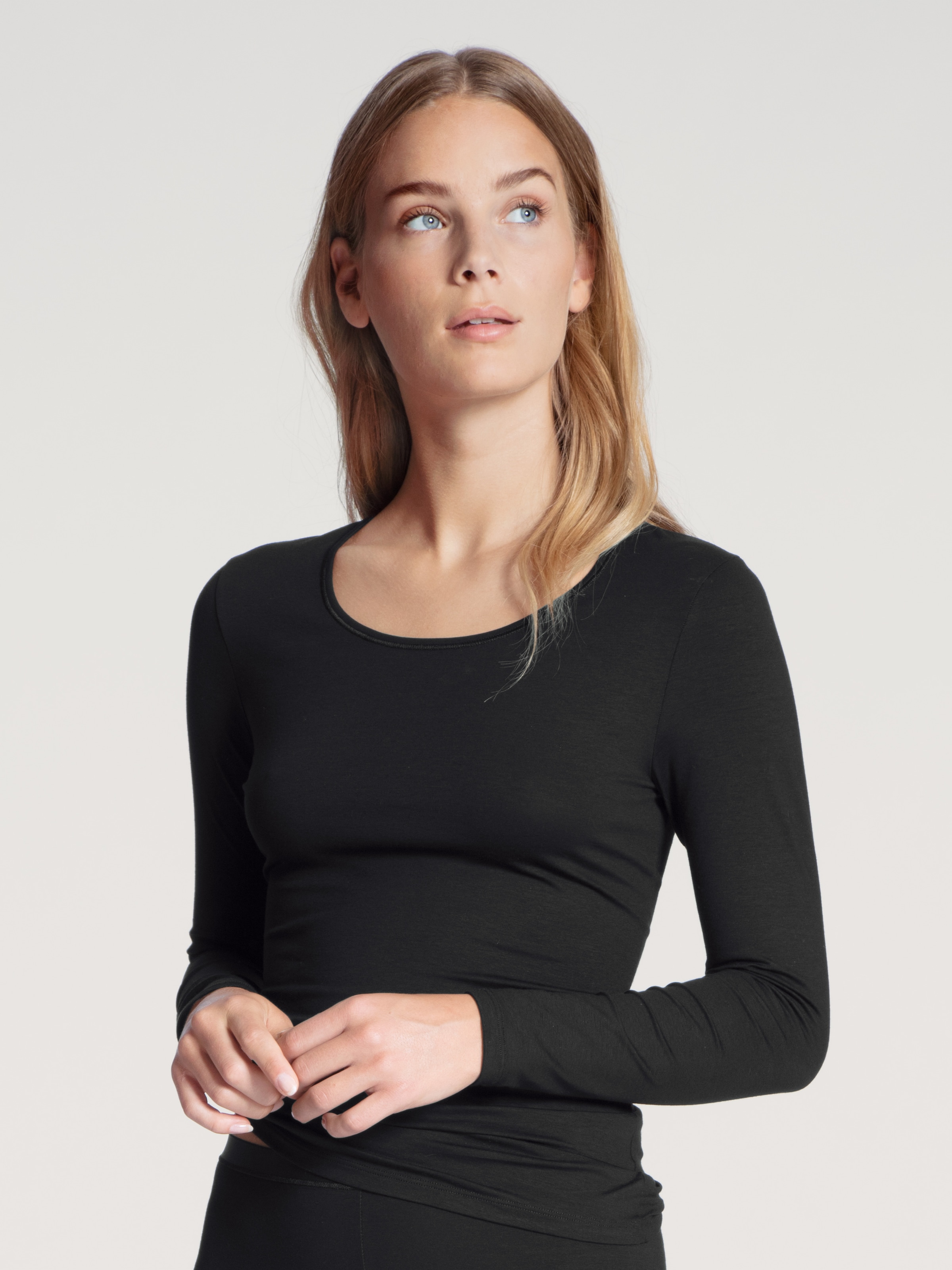CALIDA Langarmshirt »Natural Comfort« elastisch, weich, langärmelig, Rundhals-Ausschnitt, atmungsaktiv
