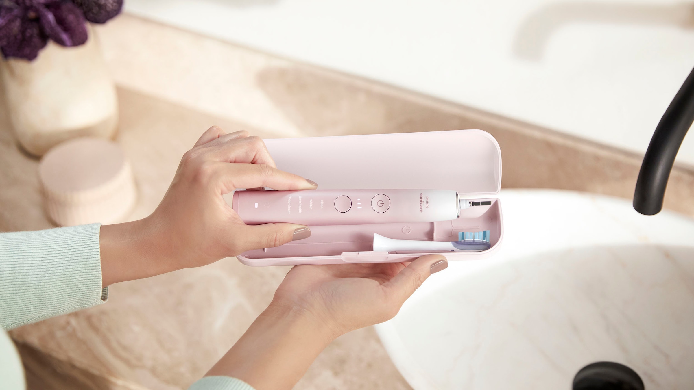 Philips Sonicare Elektrische Zahnbürste »DiamondClean 9000 Special Edition HX9911«, 1 St. Aufsteckbürsten, mit integriertem Drucksensor, 4 Putzprogramme und 3 Intensitätsstufen