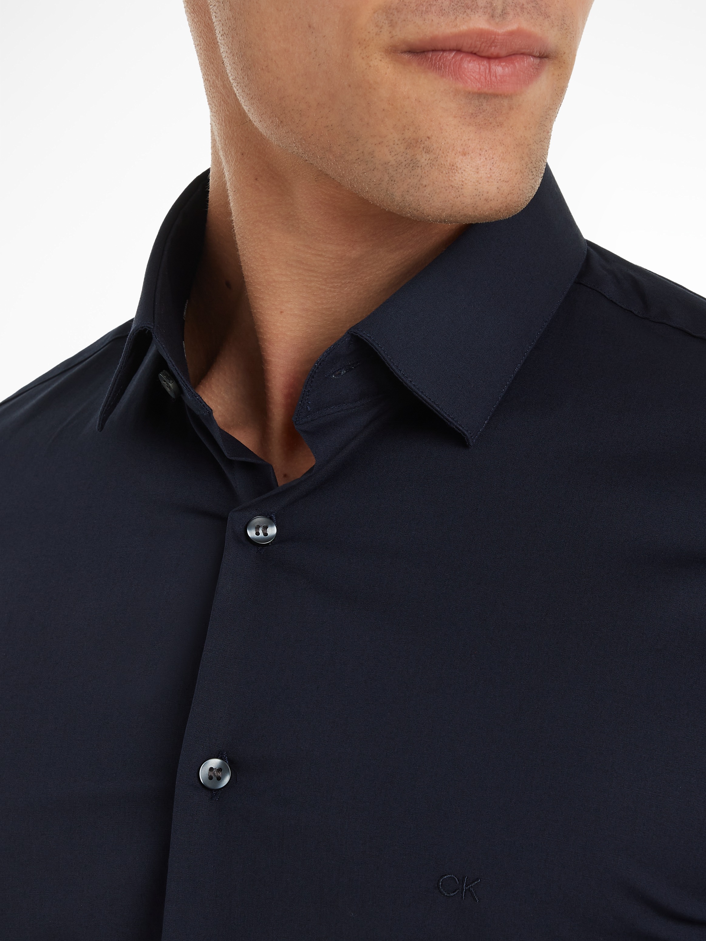 Calvin Klein Businesshemd »POPLIN STRETCH SLIM SHIRT«, mit Kentkragen, Logoprint auf Brusthöhe