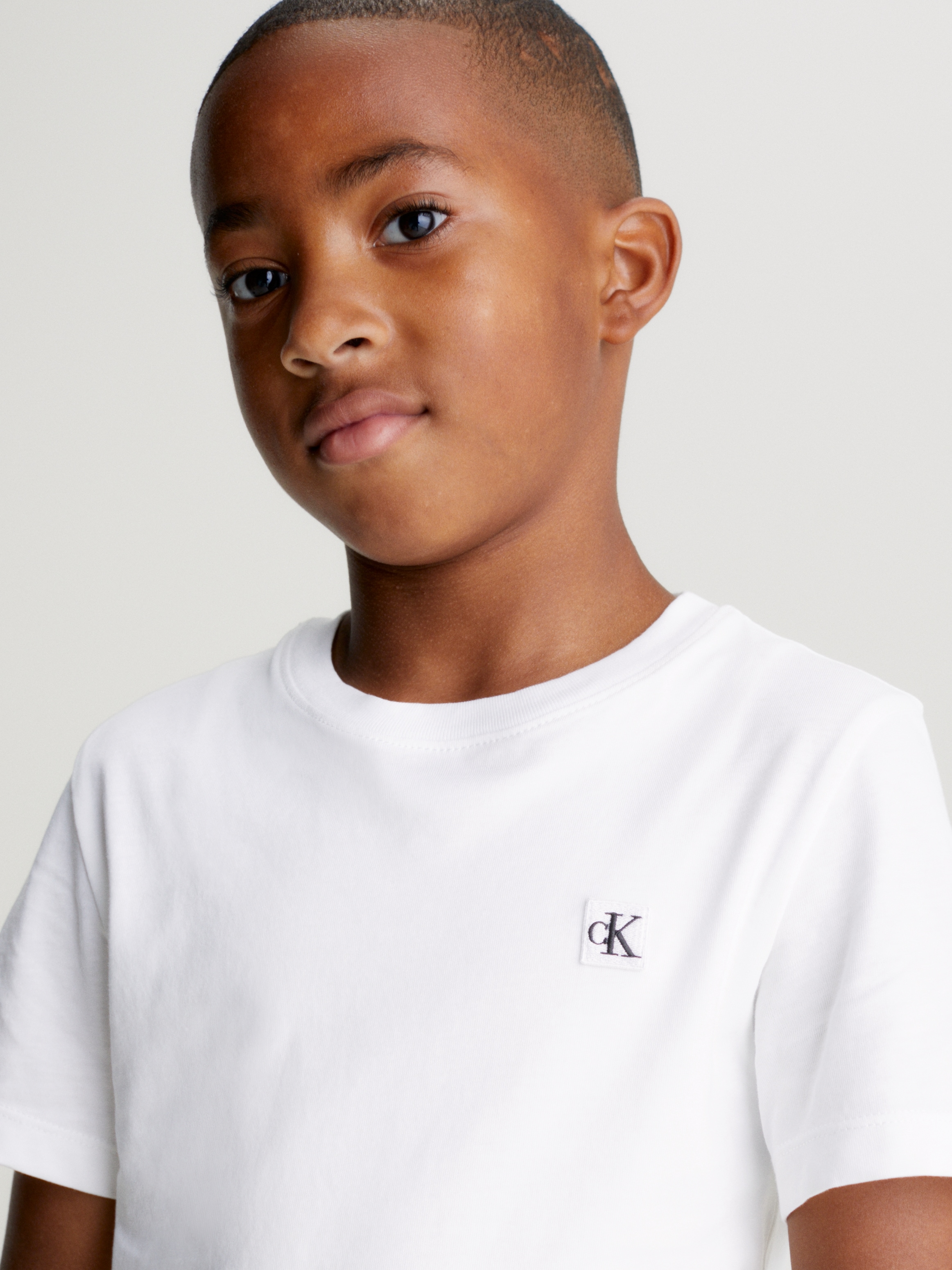 Calvin Klein Jeans T-Shirt »MONOGRAM MINI BADGE T-SHIRT«, für Kinder bis 16 Jahre