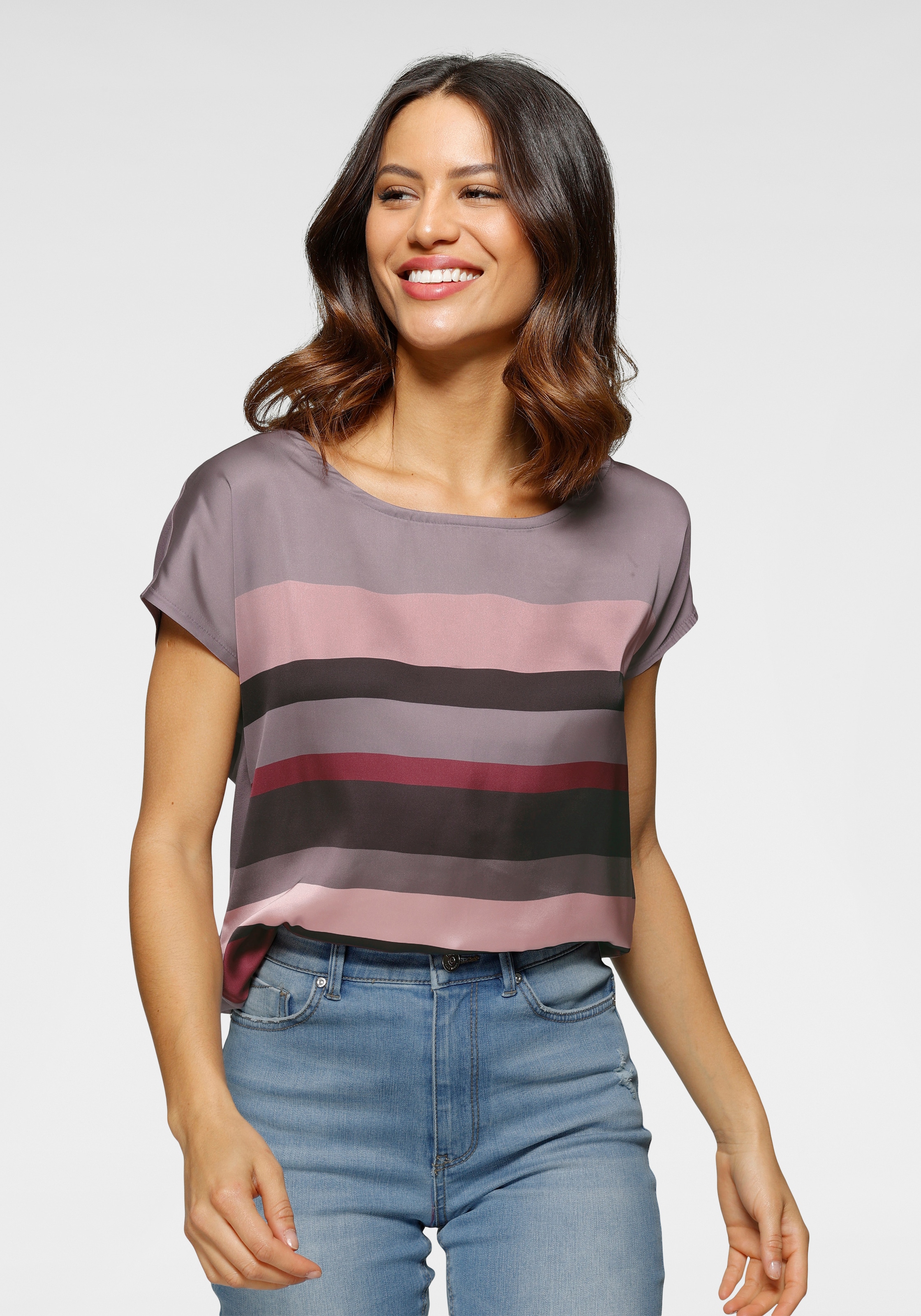 Shirtbluse, in modischem Streifen-Design