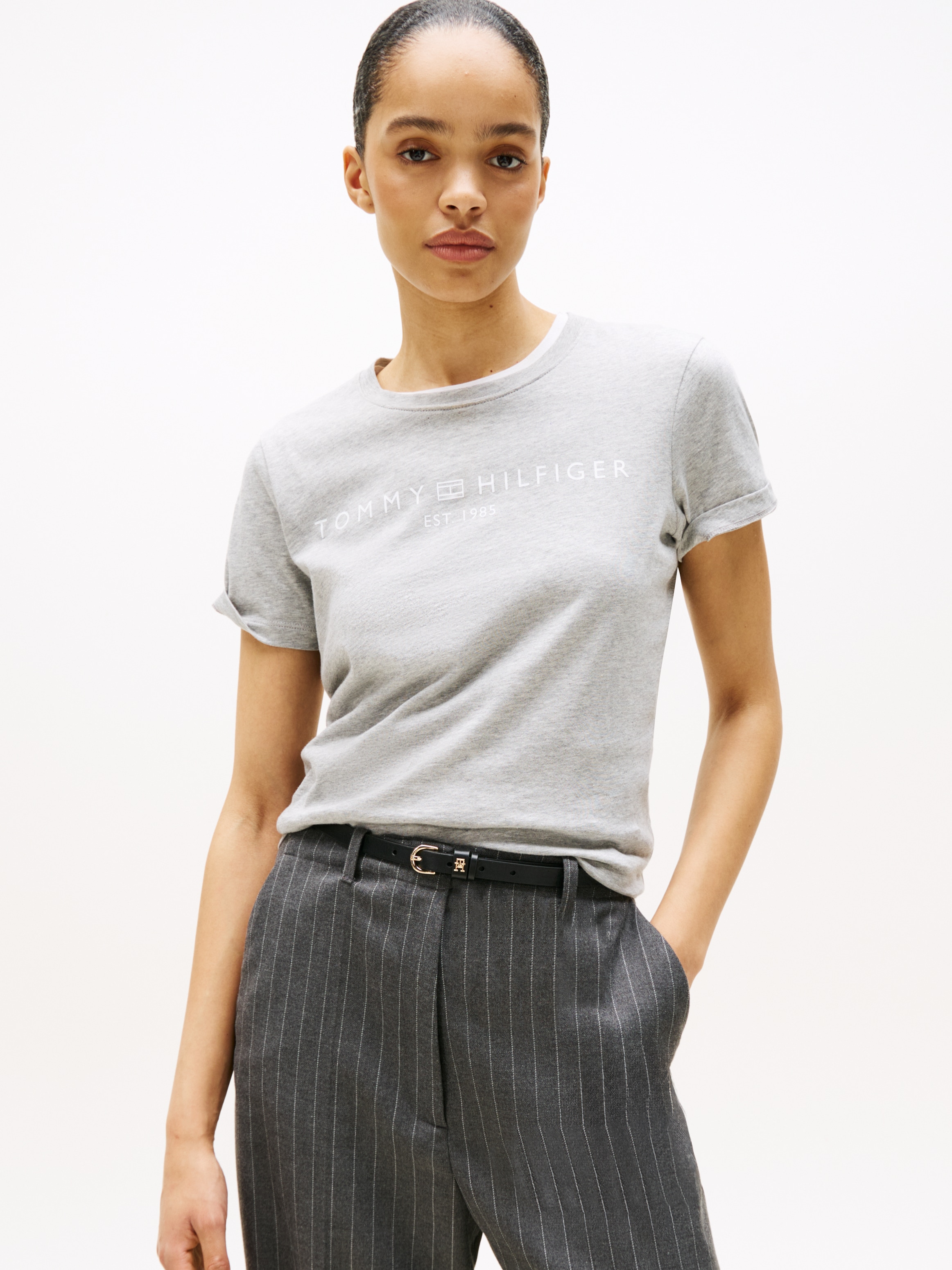 Tommy Hilfiger T-Shirt »REG CORP LOGO C-NK mit Logoschriftzug und Stickerei«, meliert, casual, regular fit, Baumwolle, Rundhals
