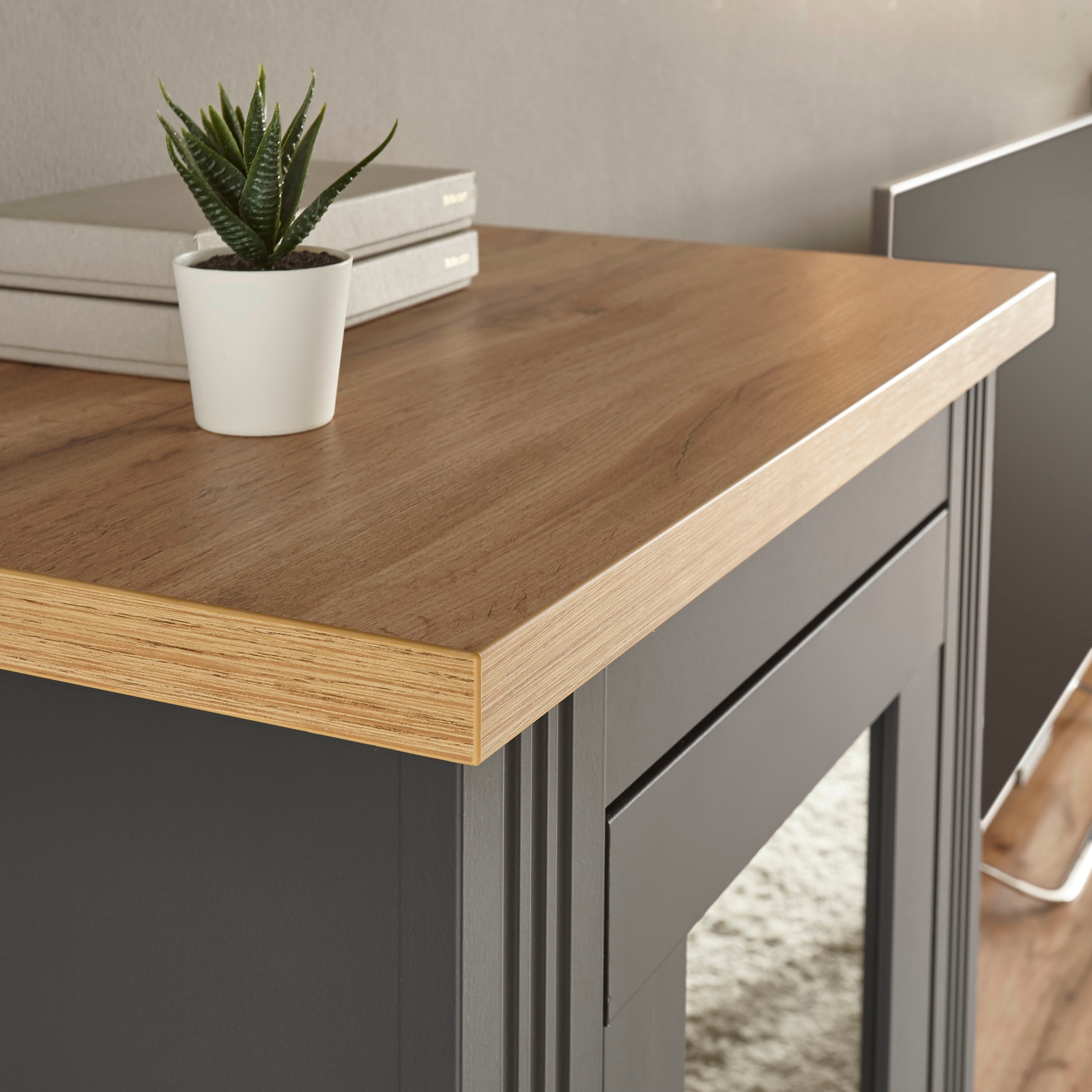 Home affaire Sideboard »Westminster«, im romantischen Landhausstil