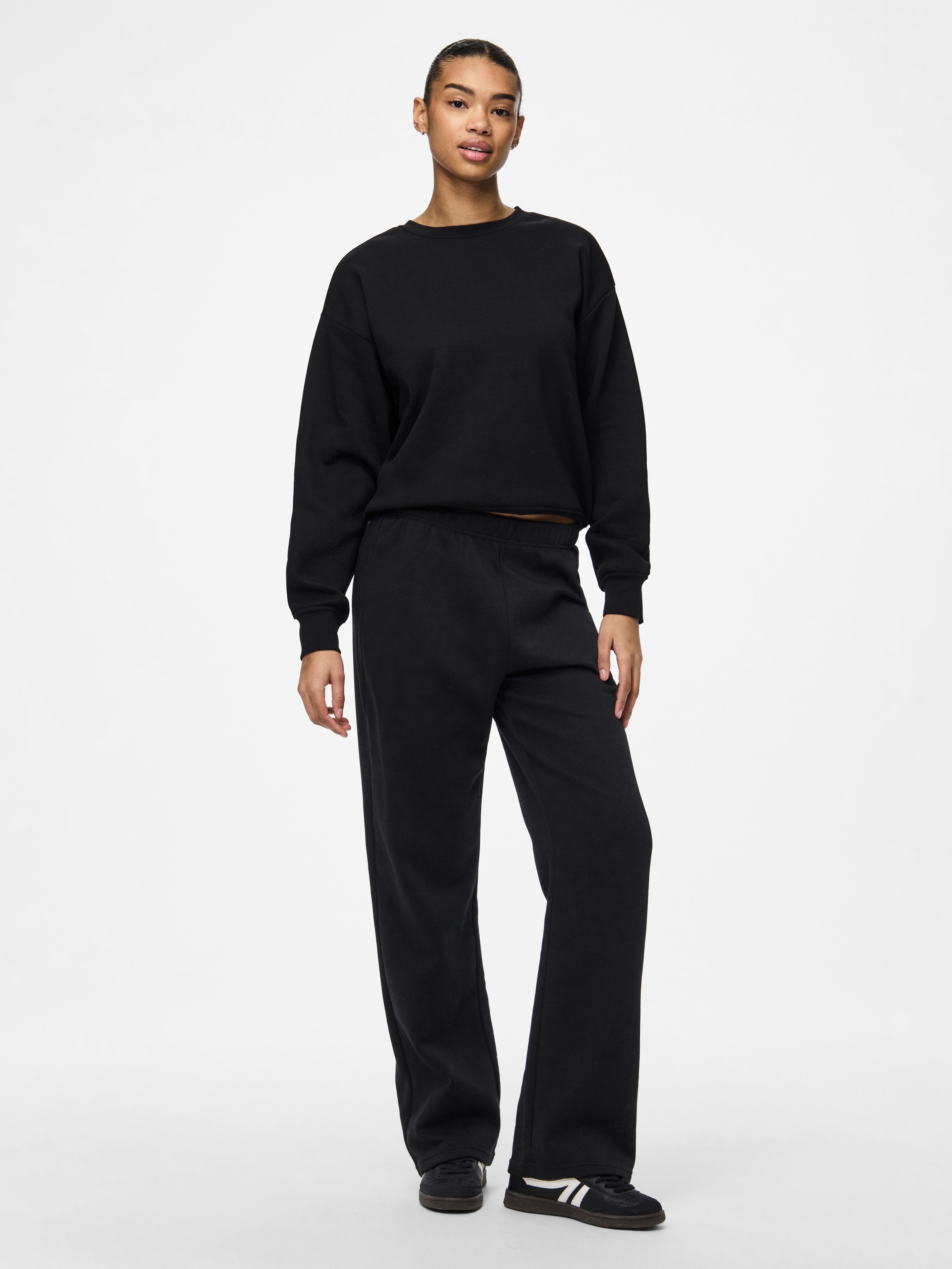 pieces Sweathose »PCCHILLI HW WIDE SWEAT PANTS NOOS BC«