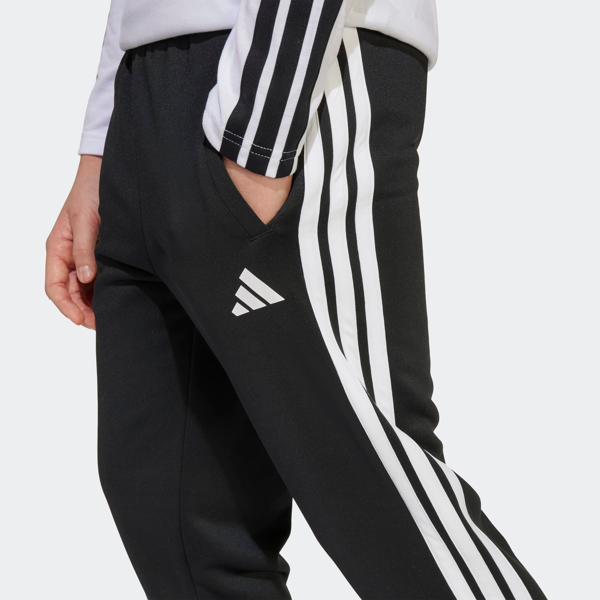 adidas Sportswear Sporthose »U TR-ES 3S PANT«, (1 tlg.)