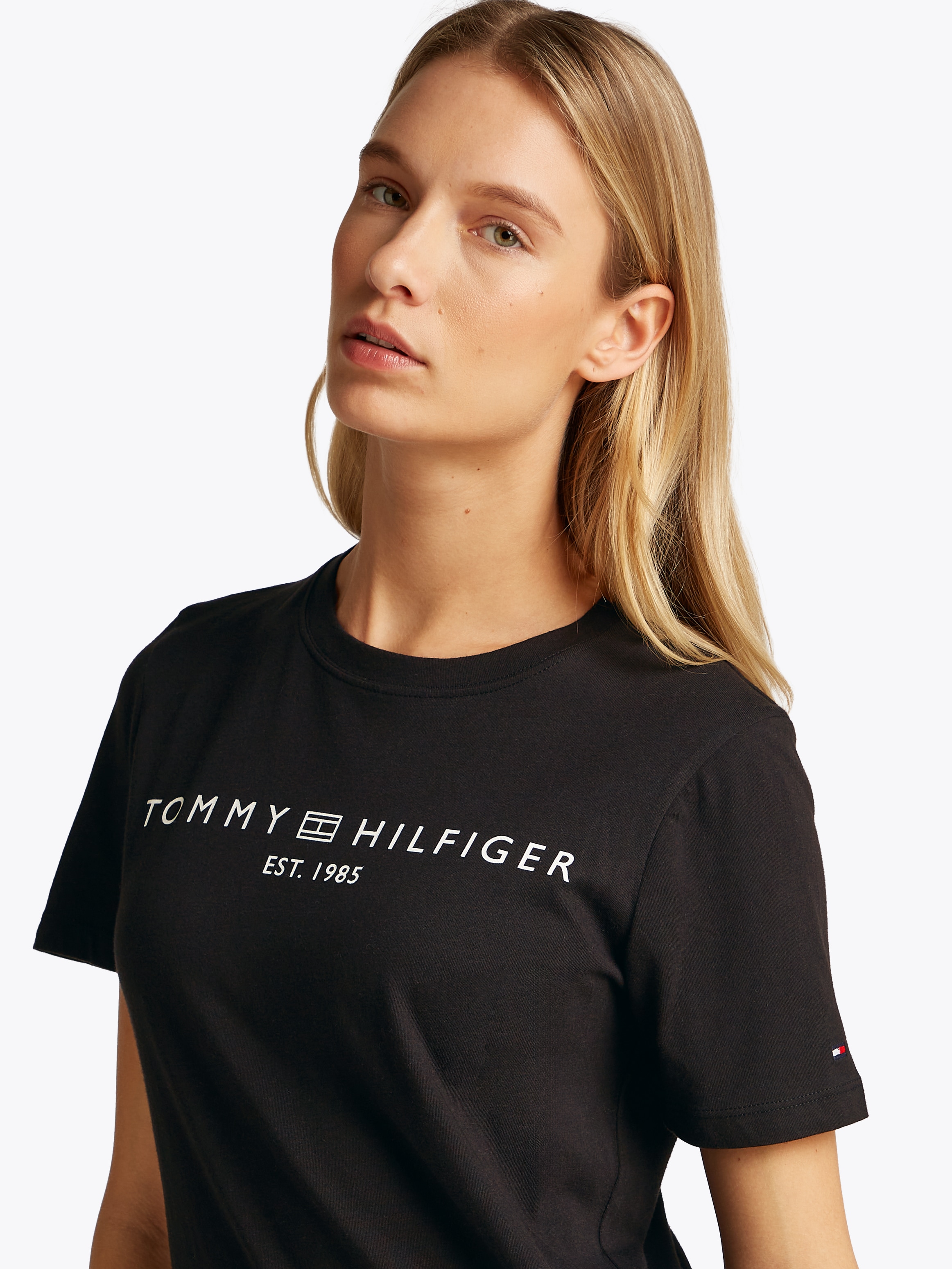 Tommy Hilfiger T-Shirt »REG CORP LOGO C-NK SS«, mit Logoschriftzug