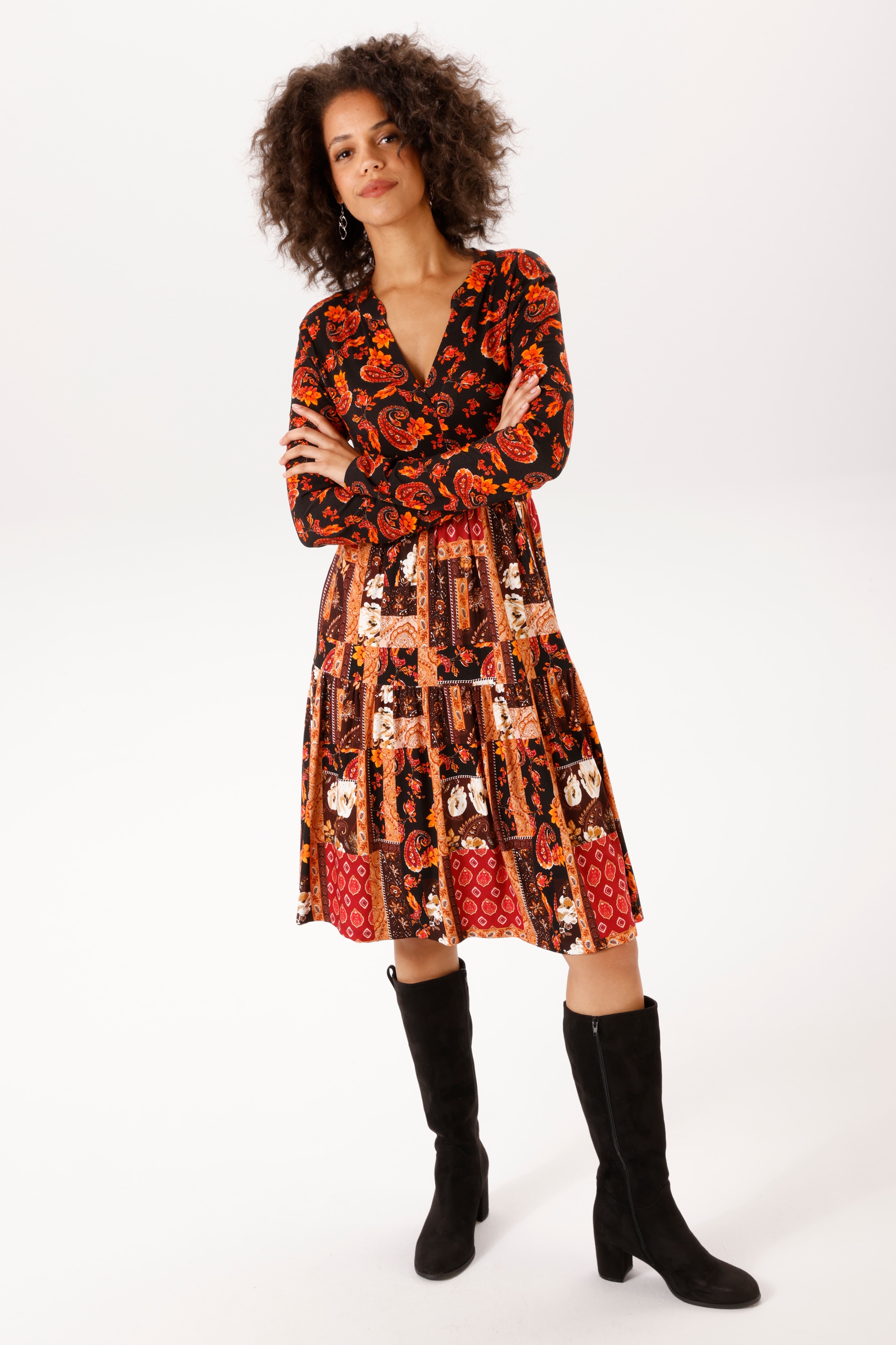 Aniston CASUAL Jerseykleid im farbenfrohen Muster-Mix - NEUE KOLLEKTION