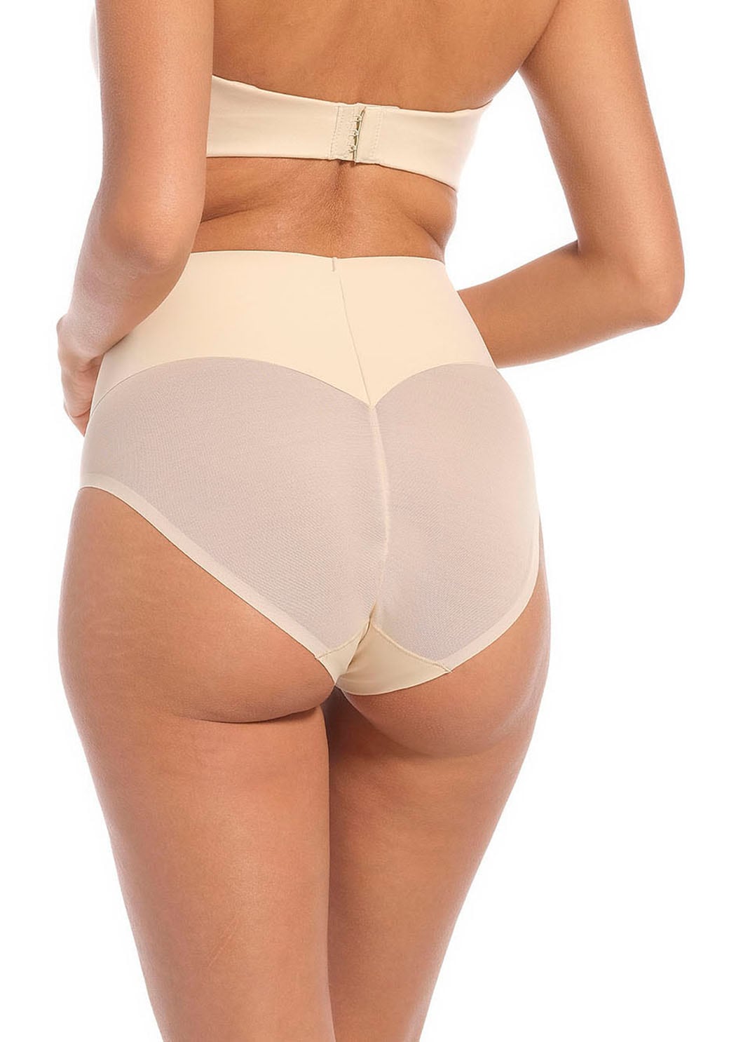 MAGIC Bodyfashion Shapingslip, nahtloses Design und eine unsichtbare Verarbeitung