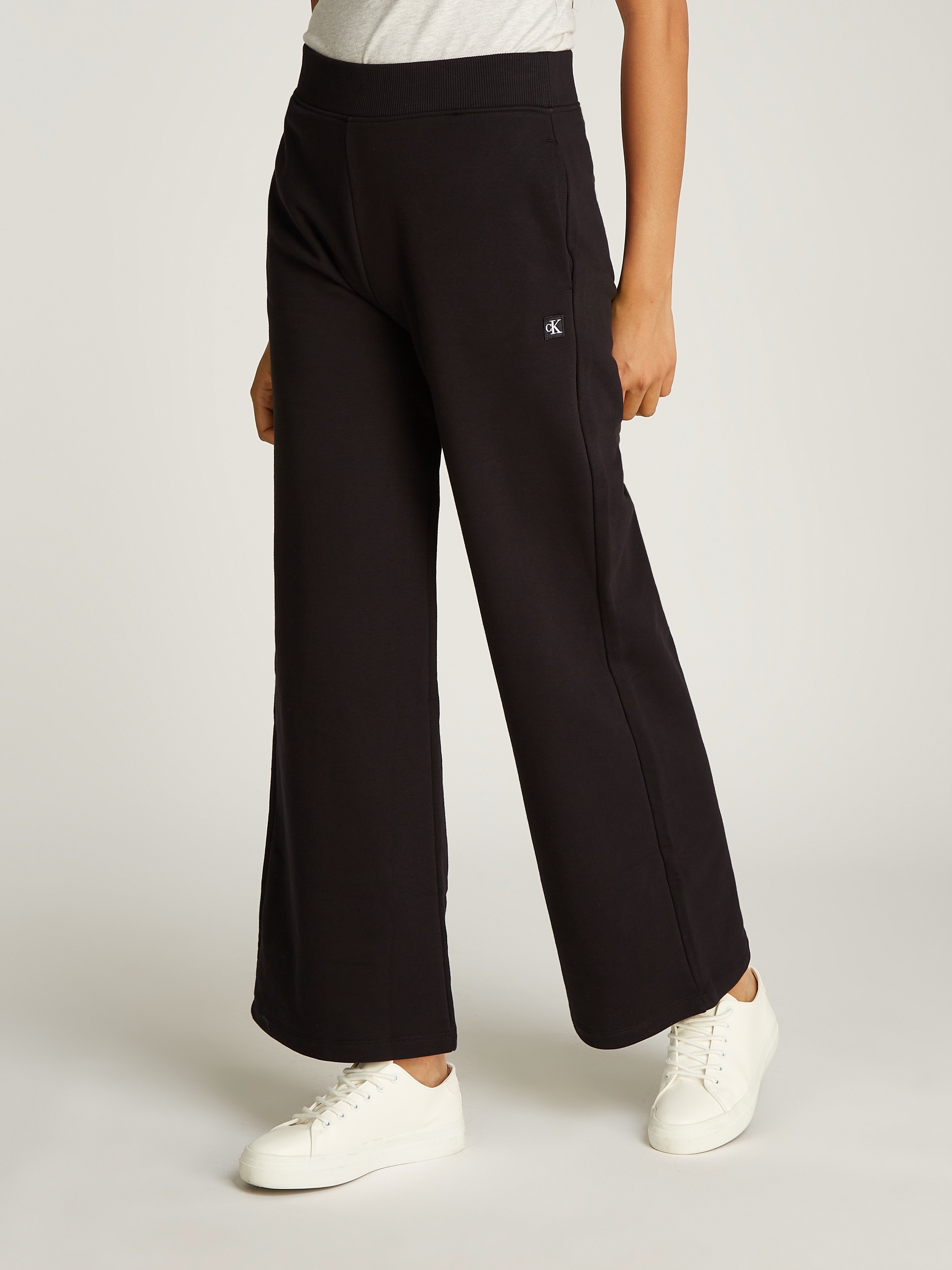 Calvin Klein Jeans Sweathose »CK EMBRO BADGE KNIT PANT« mit Logopatch