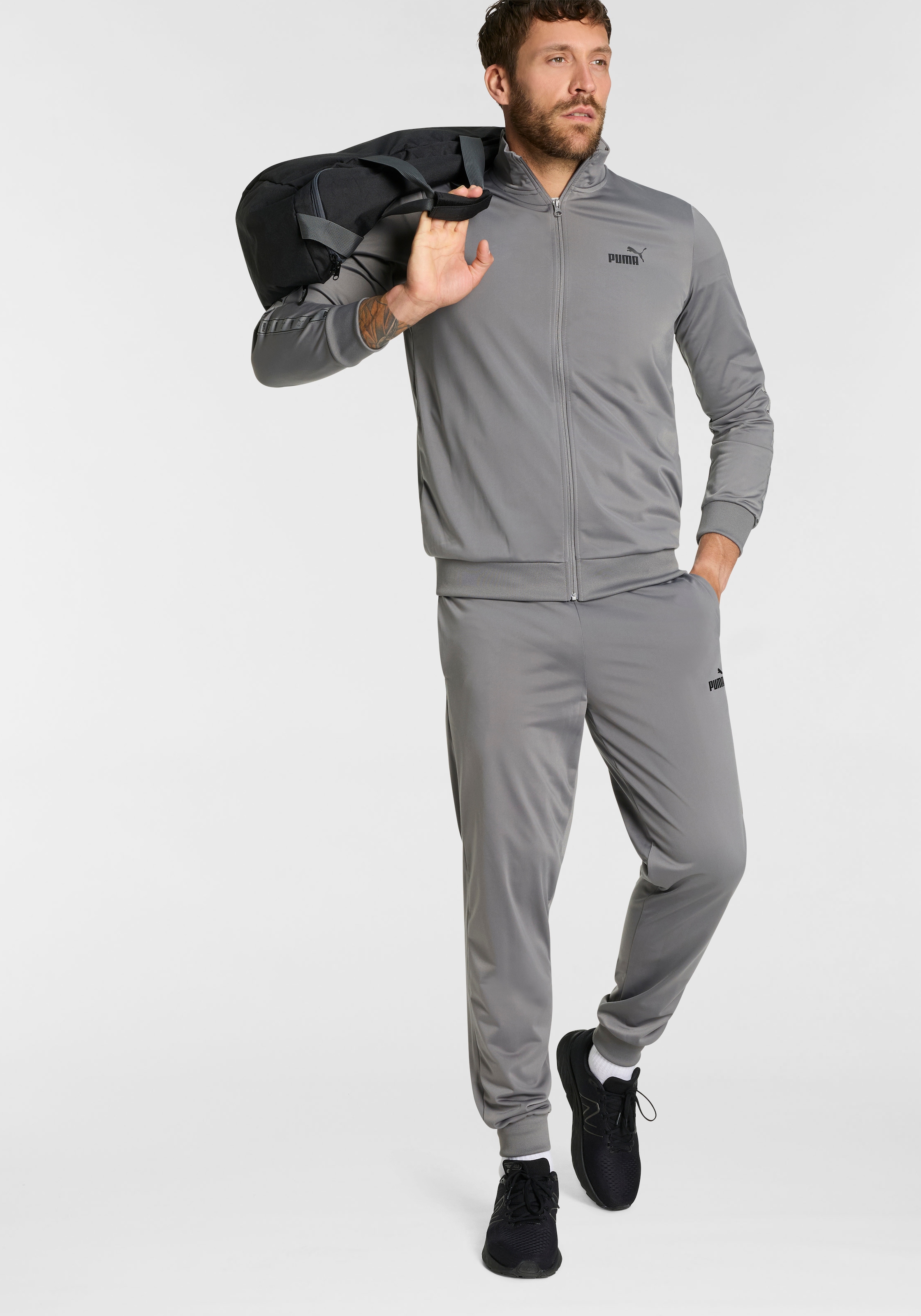 PUMA Trainingsanzug »POLY TAPE SUIT« 2 Stk. zweiteiliges Set, mit hohem Kragen, mit gerippten Bündchen