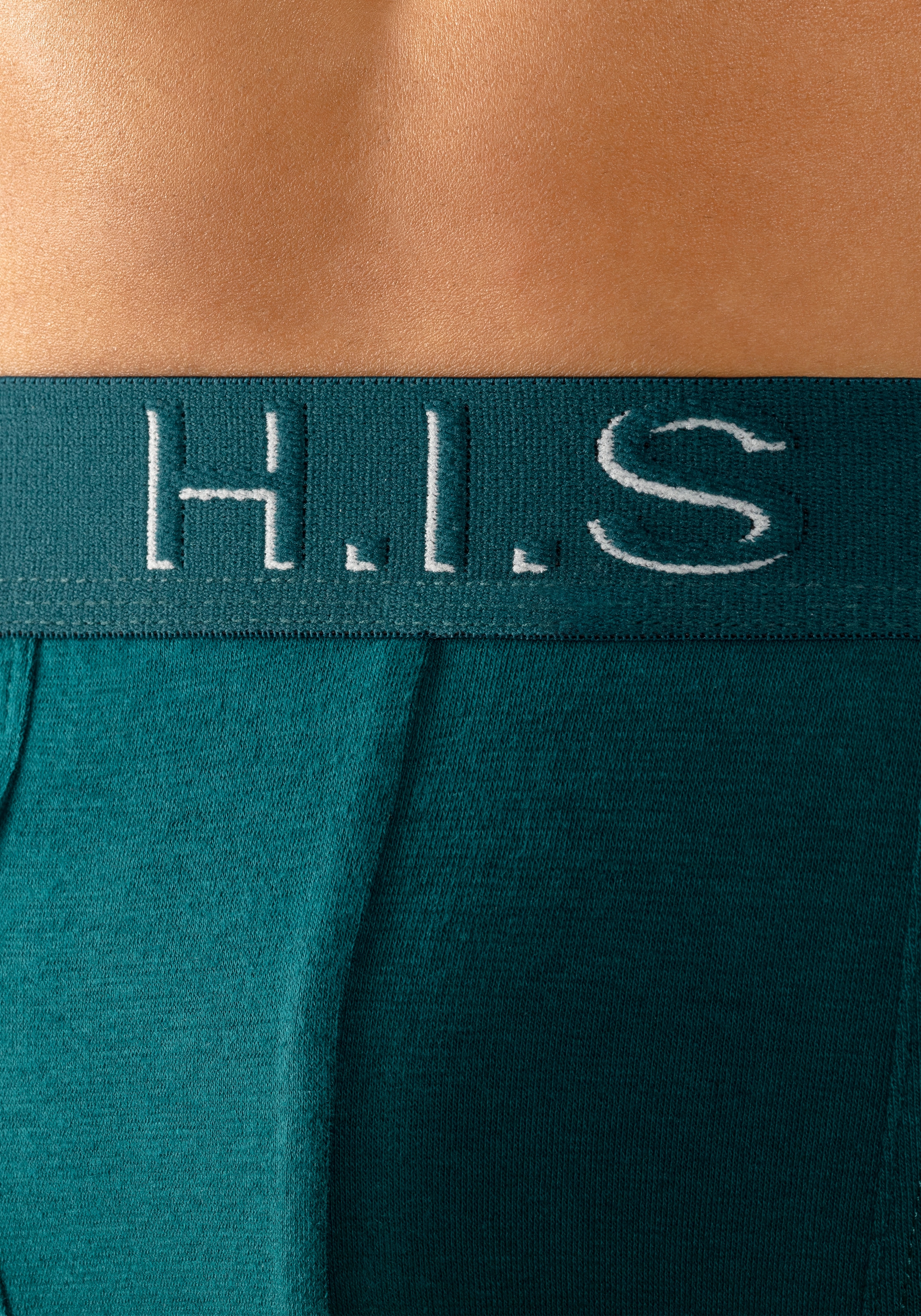 H.I.S Hipster, (Packung, 5 St.), knapp sitzende Boxershorts am Webbund mit Logoschriftzug mit 3D Effekt