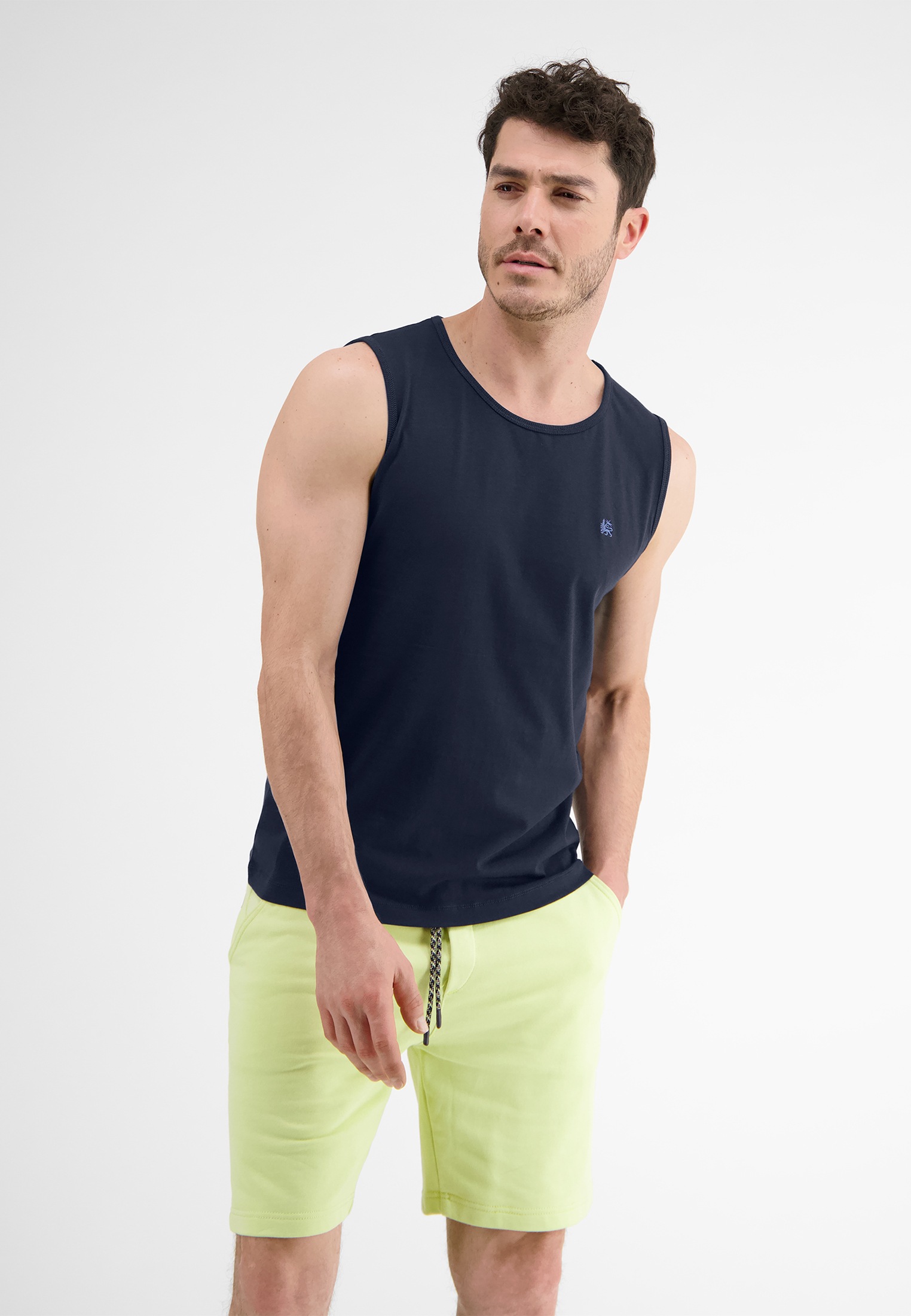 LERROS Muskelshirt »LERROS Tanktop mit Palmenprint«