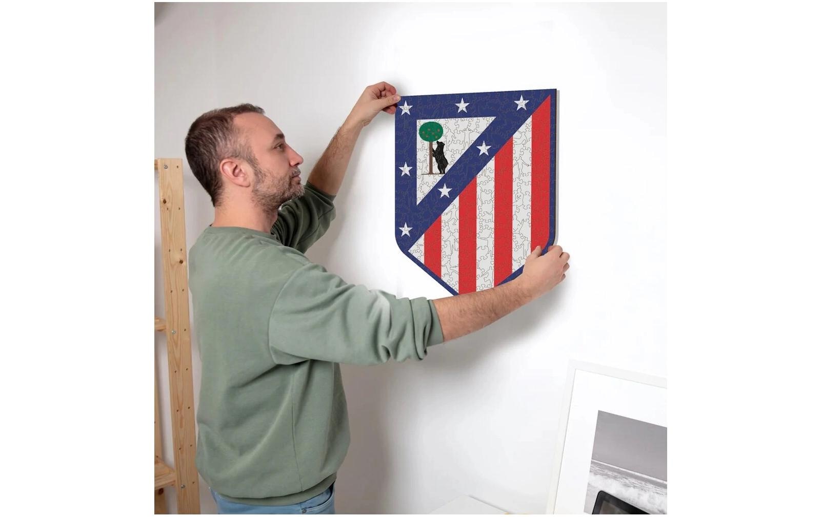 Puzzle »Iconic Atletico Madrid – Logo«, Holzart: Birke (Herkunftsland: China)