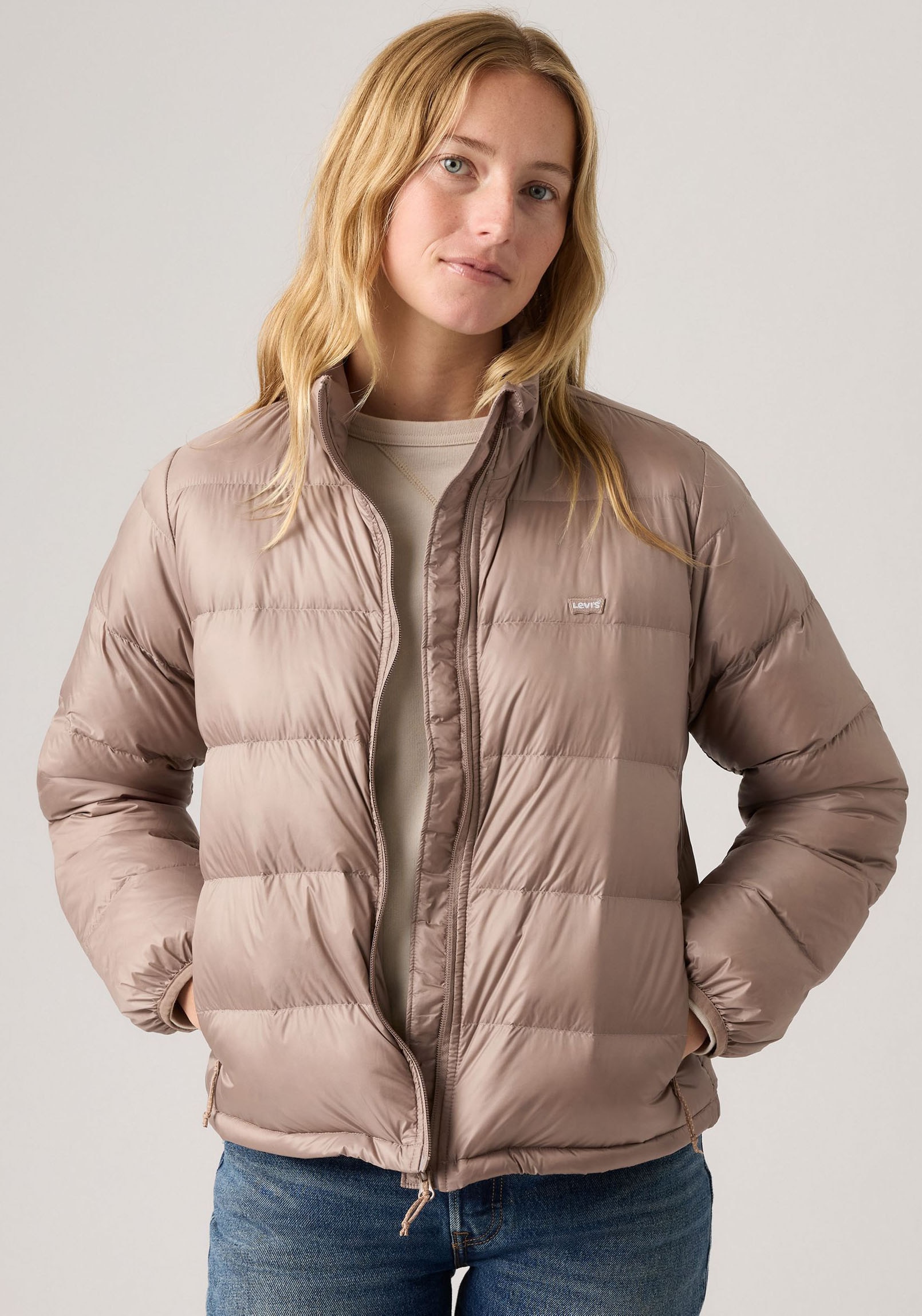 Levi's® Kurzjacke »WMS PACKABLE JACKE« ohne Kapuze mit Taschen