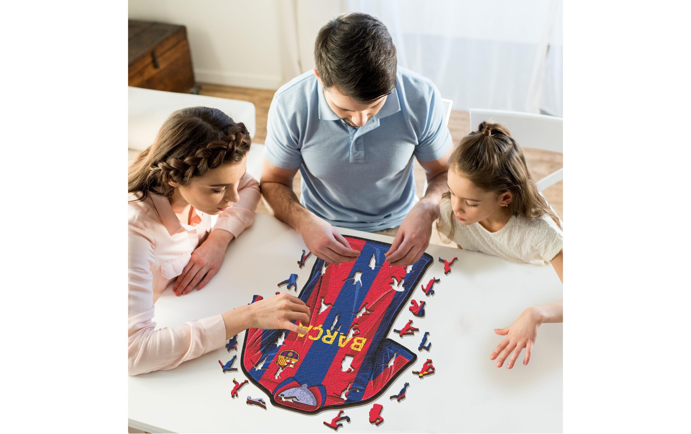 Puzzle »Iconic Puzzle FC Barcelona – Trikot«, (270 tlg.)