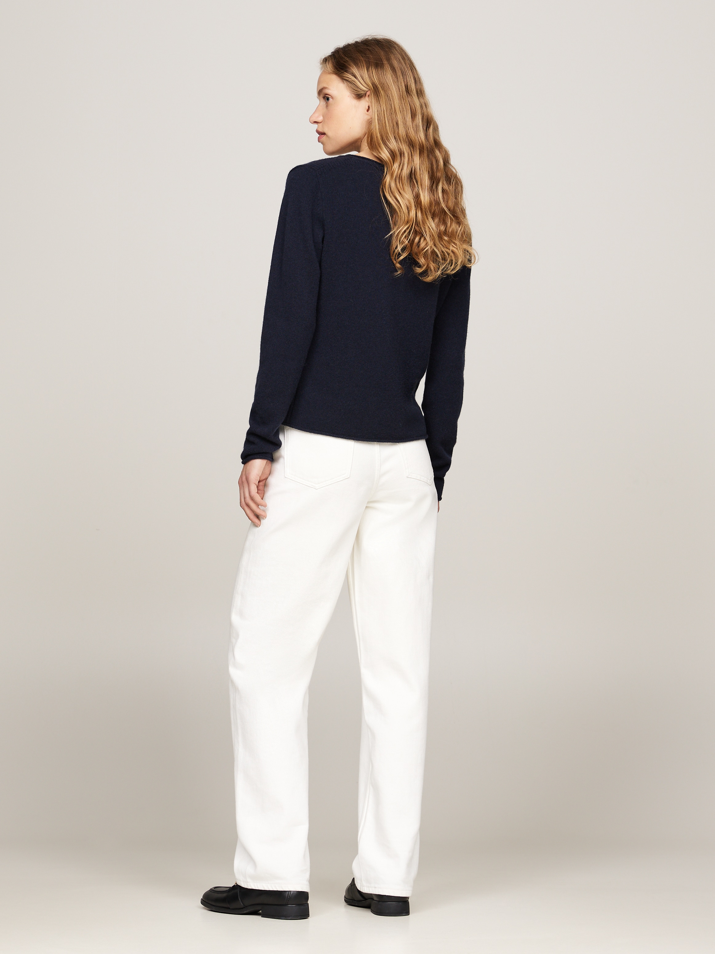 Tommy Hilfiger Strickpullover »SOFT WOOL V-NK SWEATER«, aus reiner Wolle