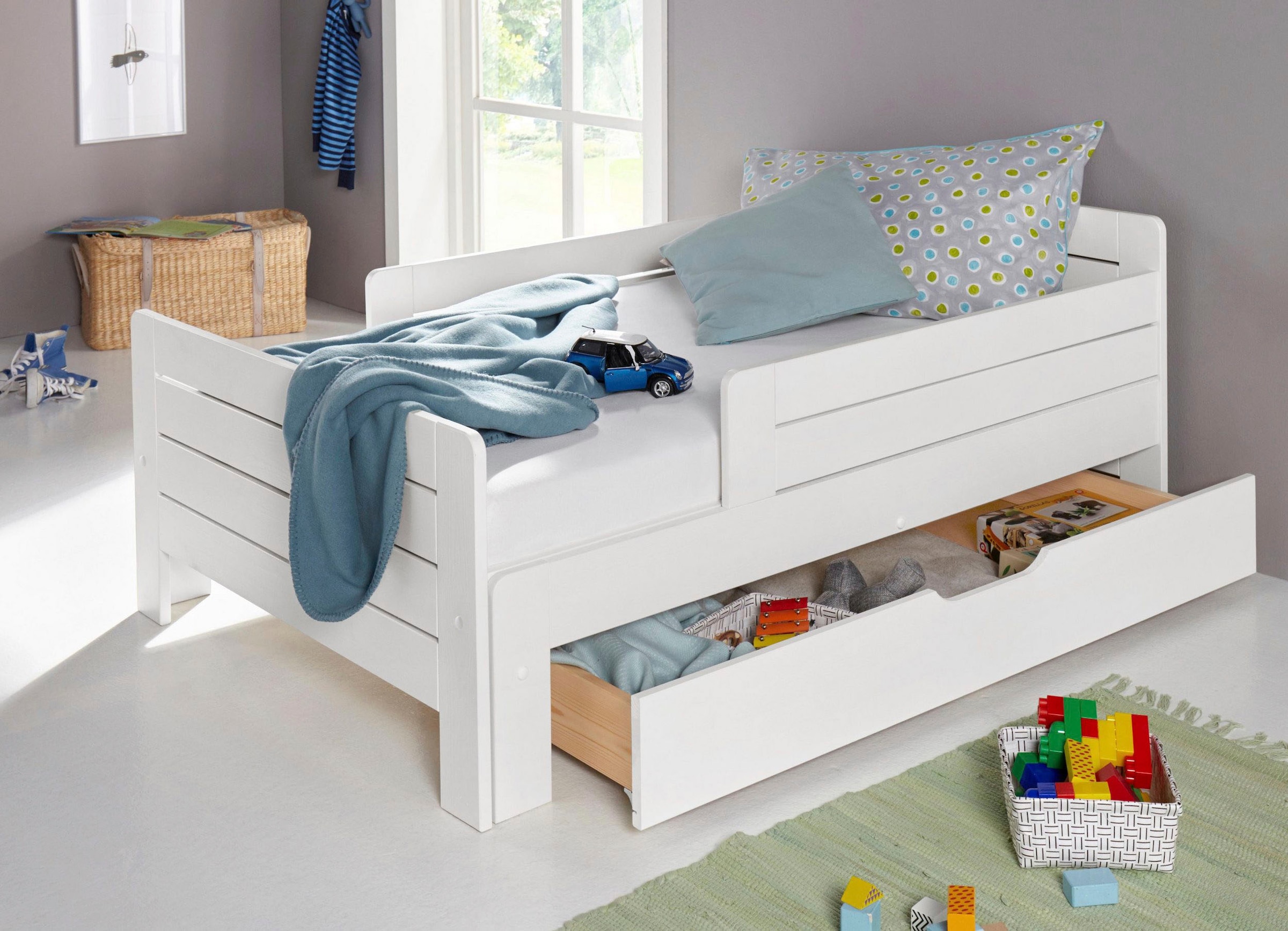 Lüttenhütt Funktionsbett »"LOTTE " Bestseller! Kinderbett mit Rausfallschutz, Schublade optional«, (ausziehbar von 140cm-200cm Länge), Mitwachsend, FSC® zertifiziertes Massivholz