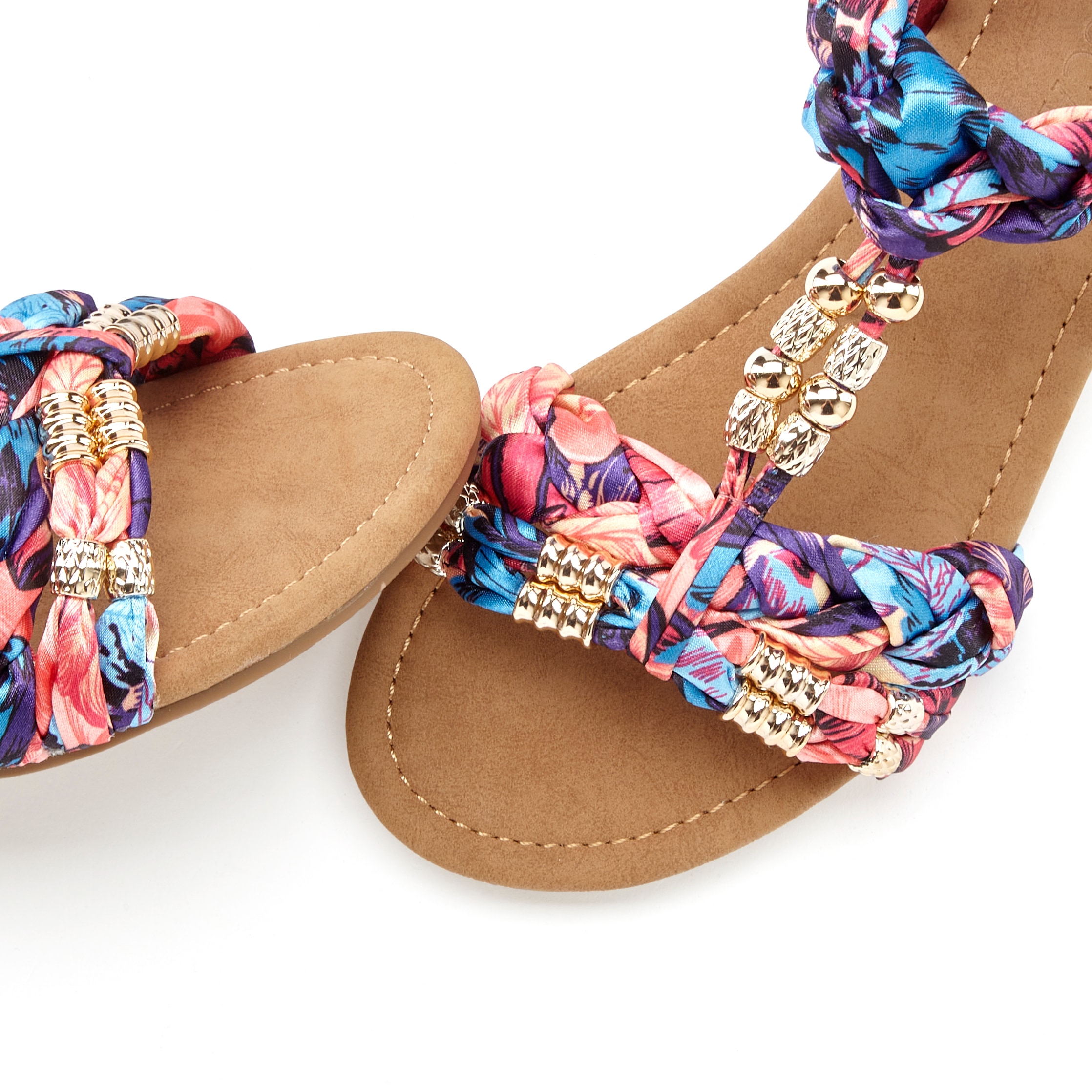 LASCANA Sandale »Sommerschuh, Pantolette, offener Schuh, Sandalette,«, mit raffinierten Riemchen und Verzierung VEGAN