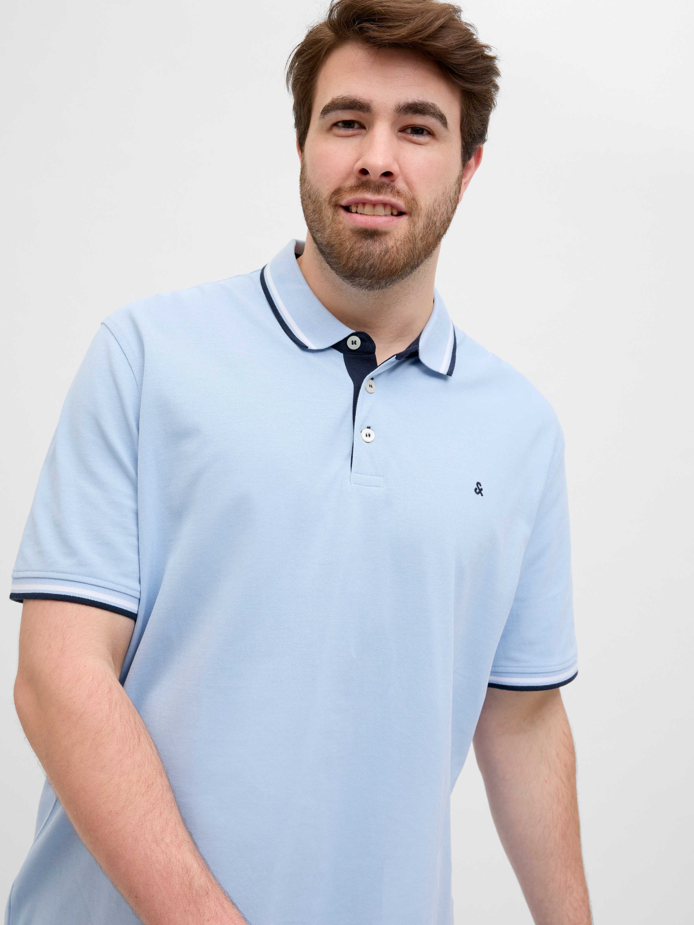 Jack & Jones PlusSize Poloshirt »JJEPAULOS POLO SS NOOS PLS«, mit Logo Stickerei
