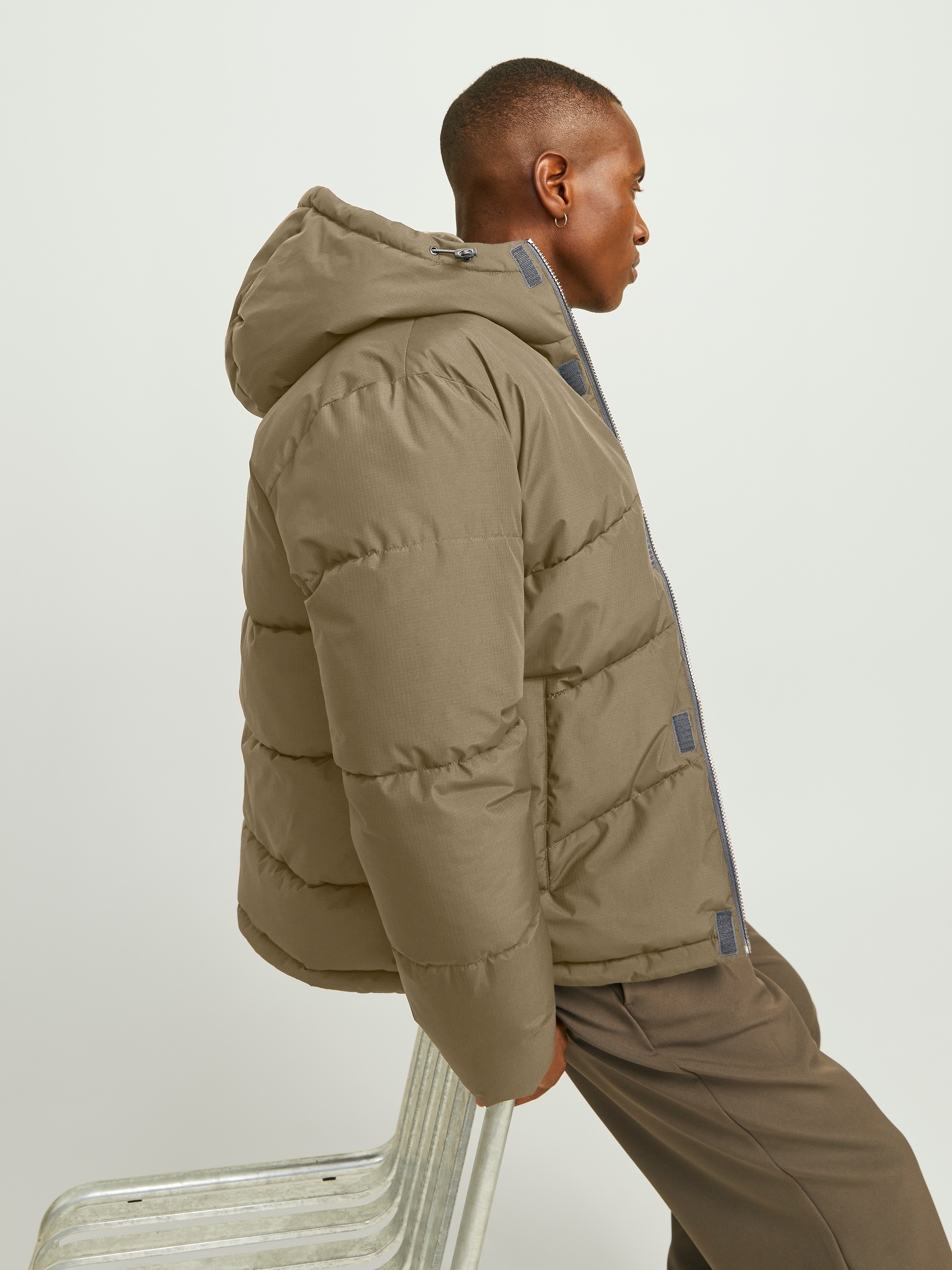 Jack & Jones Steppjacke »JJWORLD PUFFER JACKET«, mit Kapuze