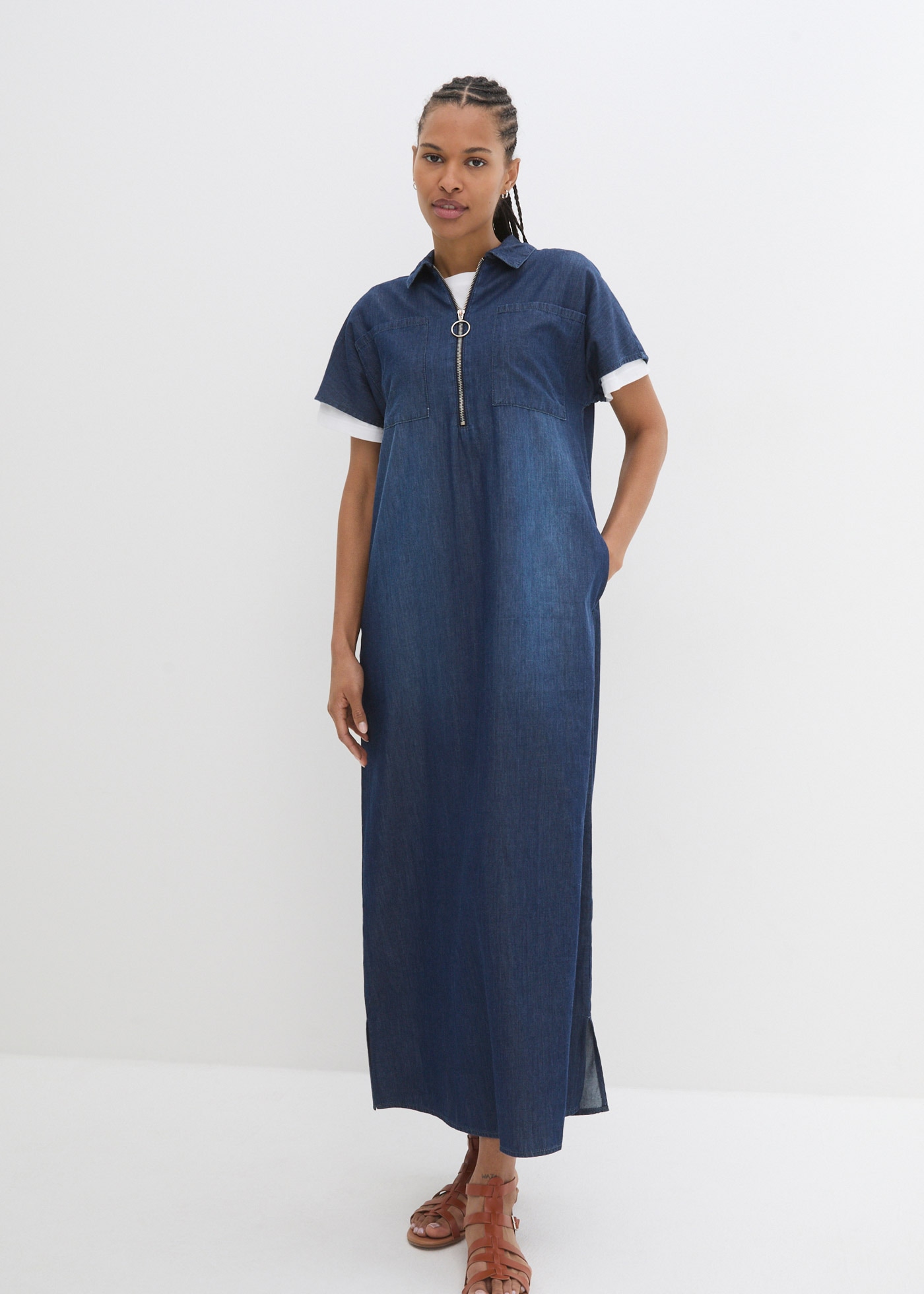 bonprix Jeanskleid für warme Tage, mit kurzem Arm, aus Baumwolle, mit Hemdblusenkragen