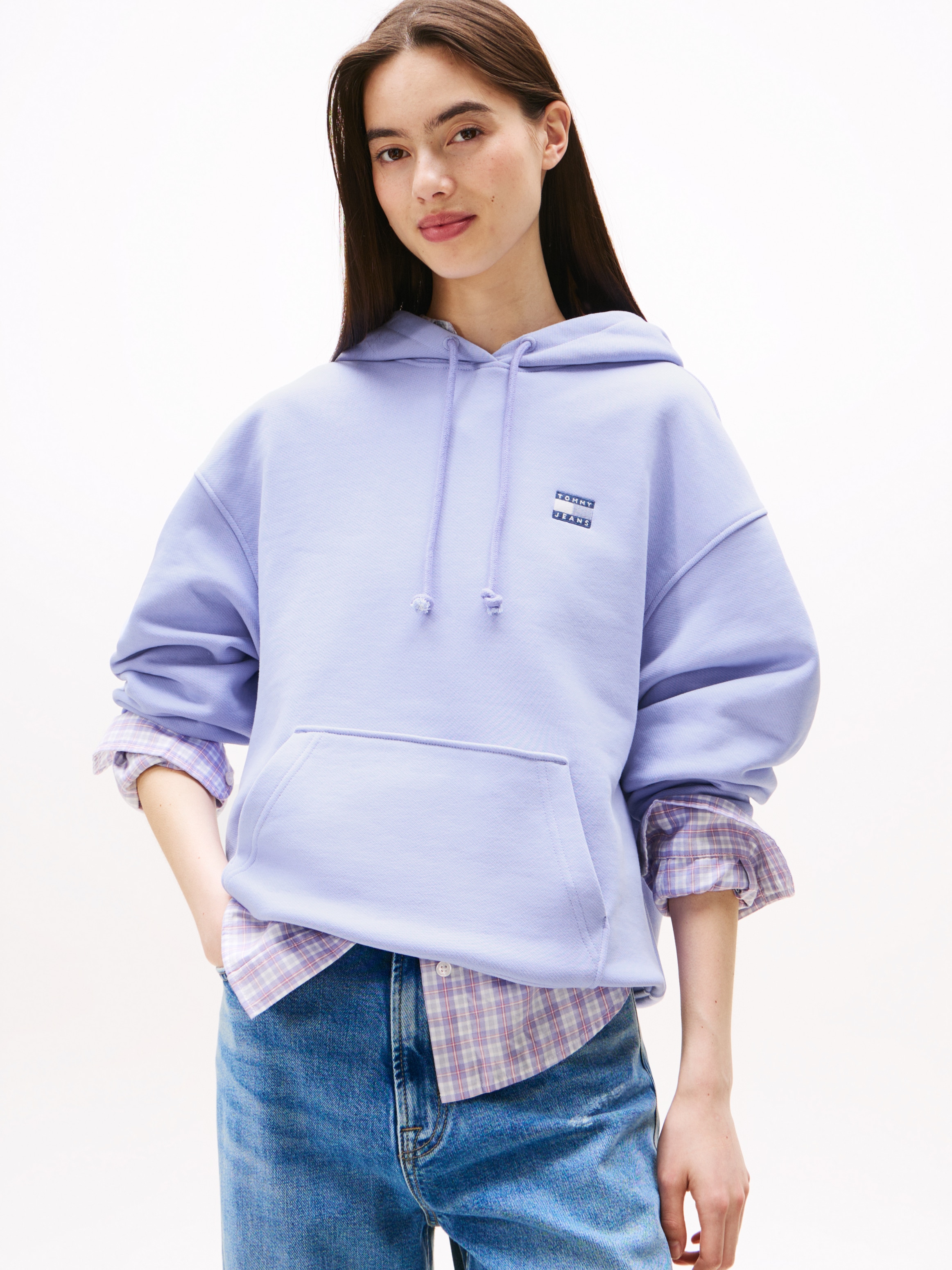 Tommy Jeans Hoodie »TJW BXY BADGE HOODIE EXT«, mit Logo-Badge
