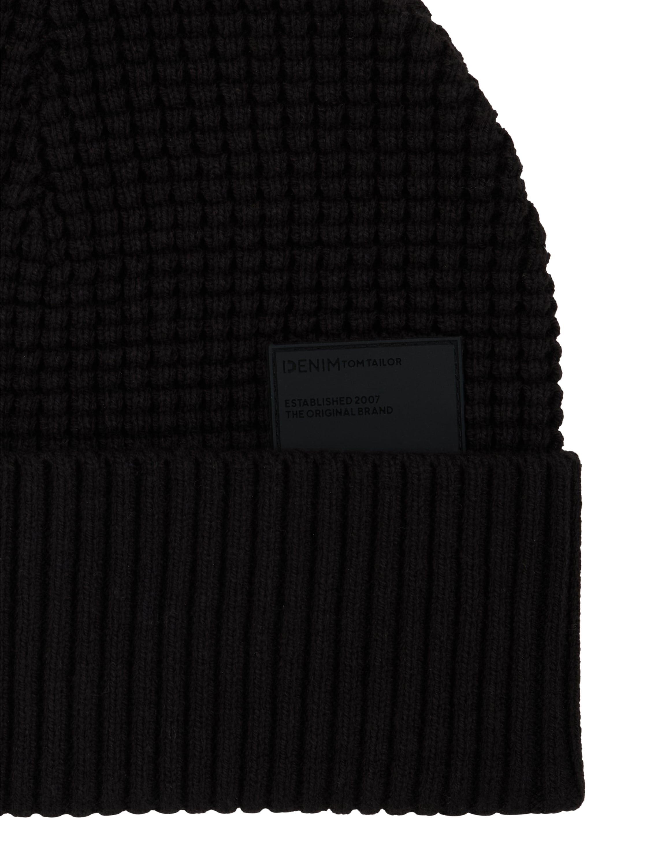 TOM TAILOR Denim Beanie, mit Strick-Struktur und Logo-Badge