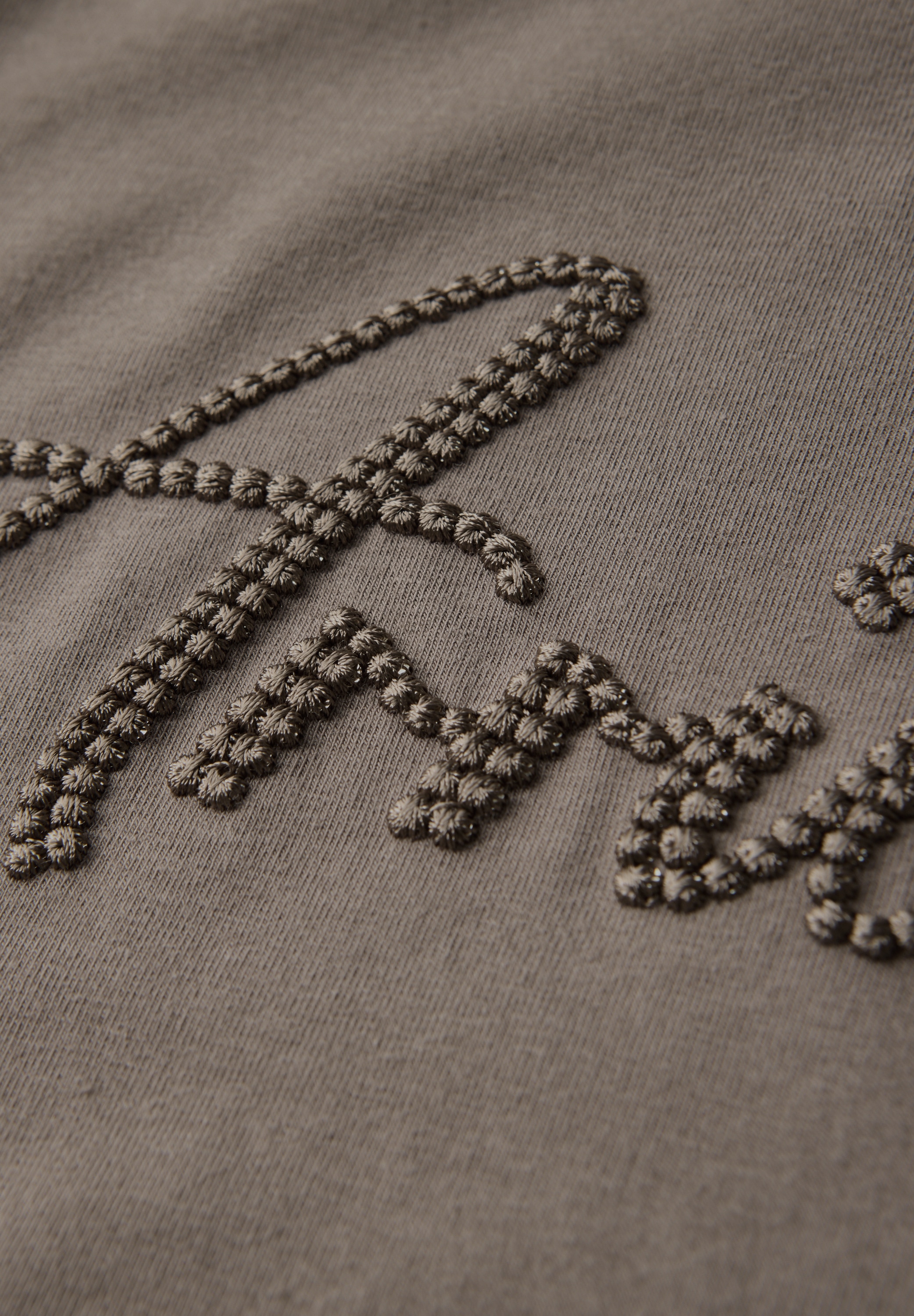 STREET ONE Shirttop, mit Wording-Stickerei