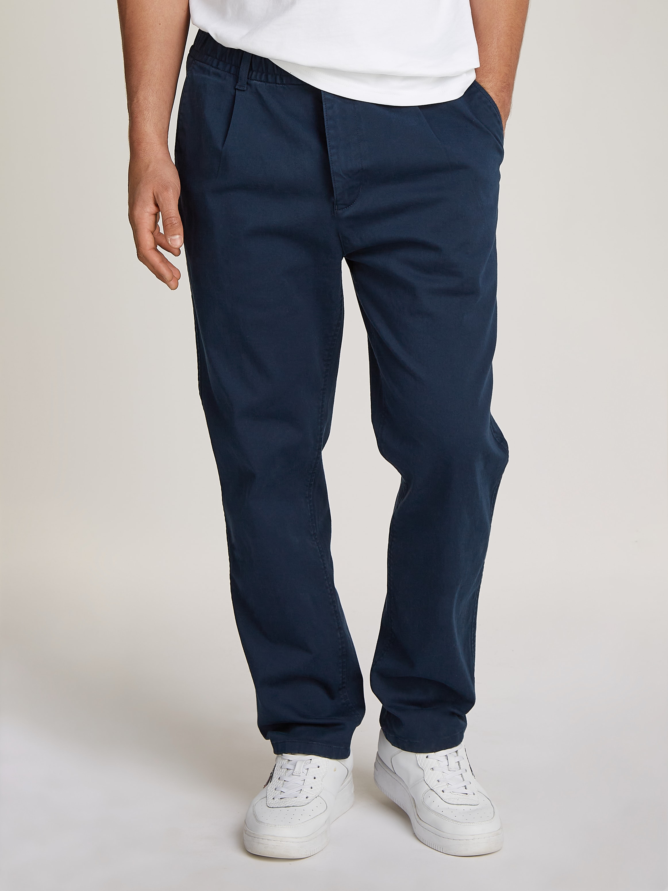 Chinohose »TJM CASUAL ELASTICATED PANT«, mit Bundfalten