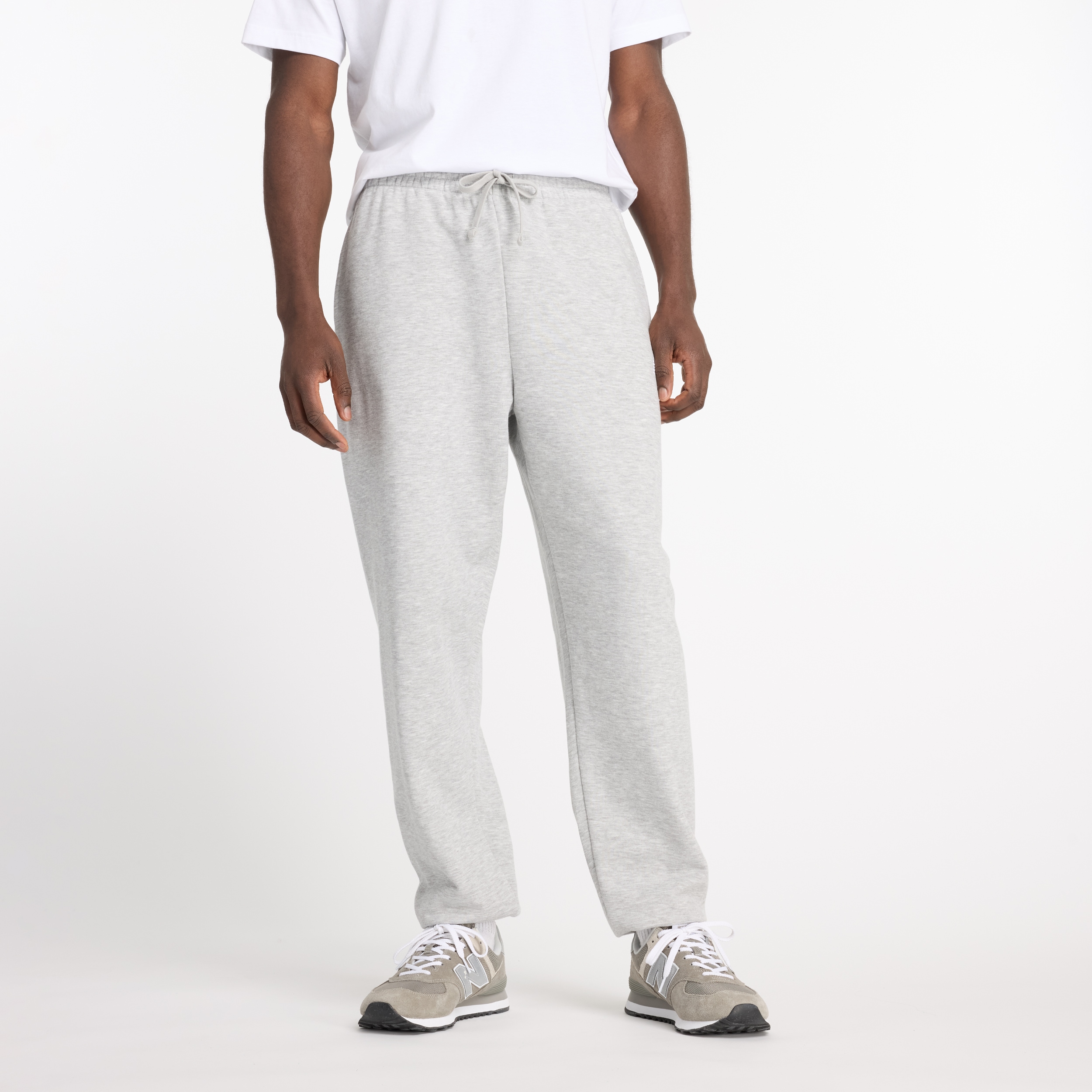New Balance Jogginghose "Sport Essentials French Terry Jogger" lockere Passform, für entspanntes Tragen und leichtes Training