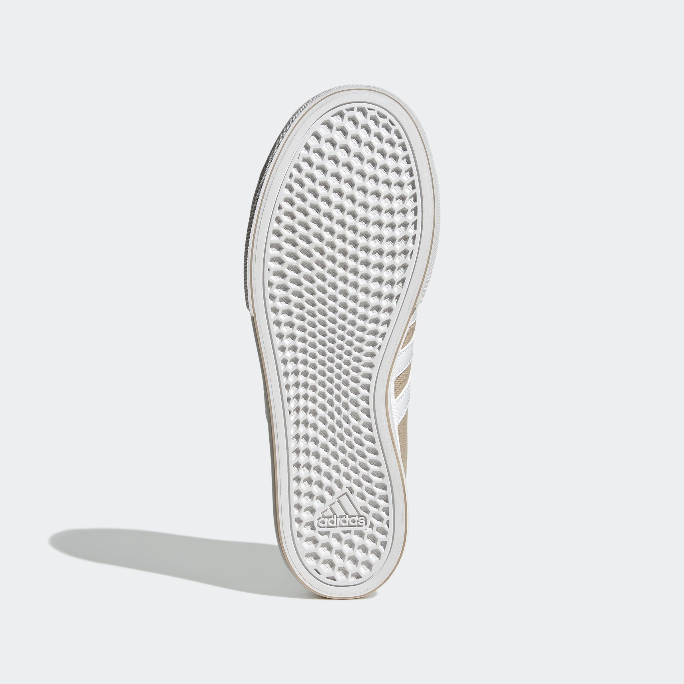 adidas Sportswear Sneaker »BRAVADA 2.0 PLATFORM«, Design auf den Spuren des adidas Nizza