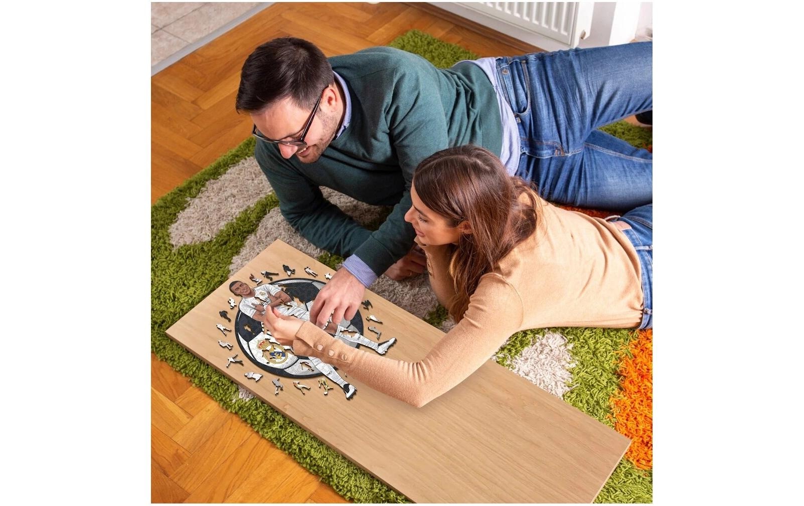 Puzzle »Iconic Kylian Mbappé – Real Madrid«, Holzart: Birke (Herkunftsland: China)