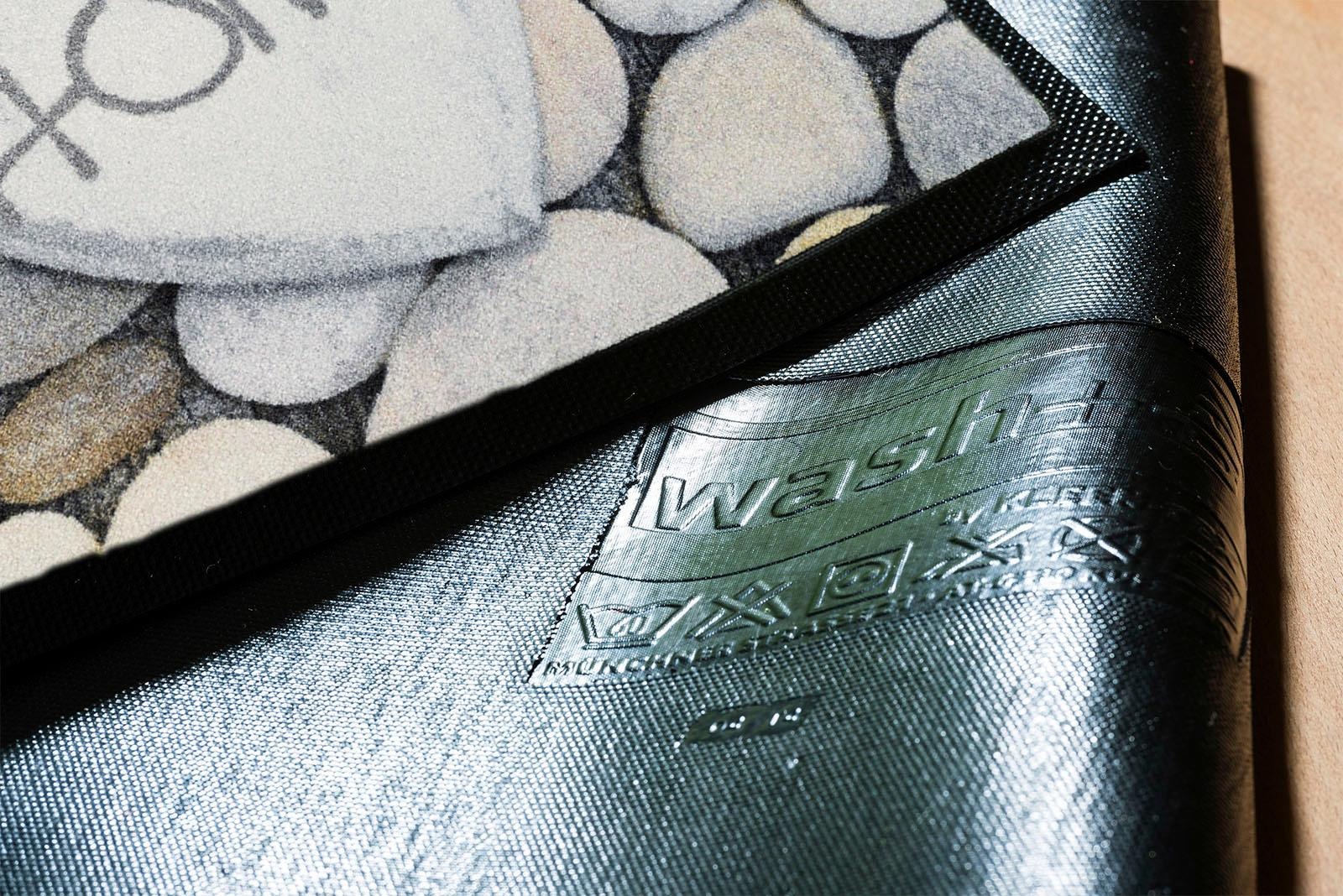 wash+dry by Kleen-Tex Fussmatte »Pebble Stones«, rechteckig, 7 mm Höhe, Schmutzfangmatte, Motiv Kieselsteine, mit Spruch, rutschhemmend
