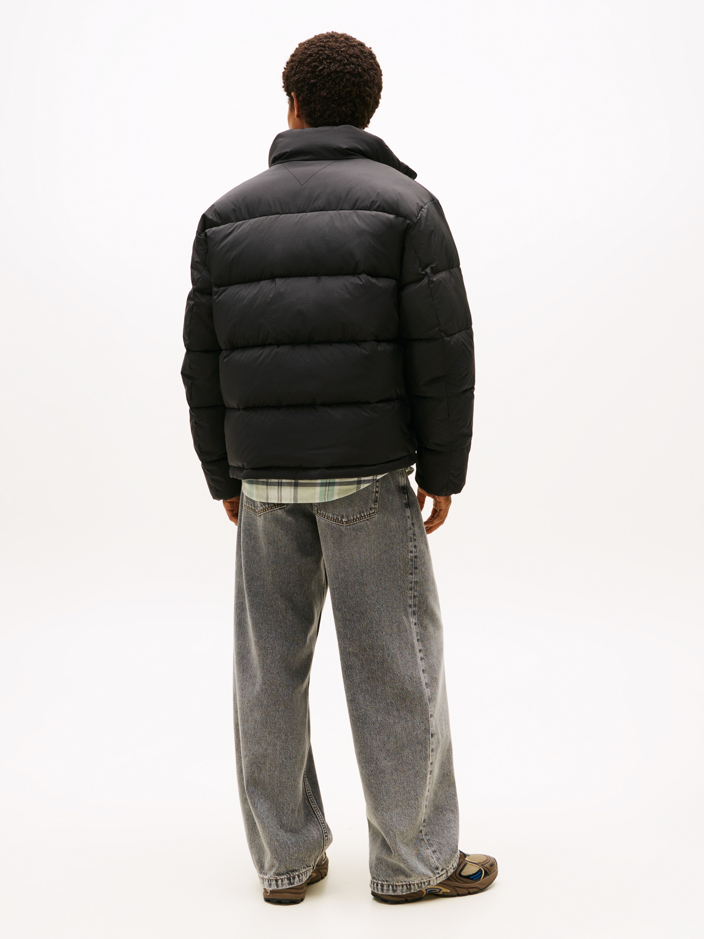 Tommy Jeans Steppjacke »VAIL PUFFER«, ohne Kapuze, Übergangsjacke Regular fit mit Rundhalsausschnitt