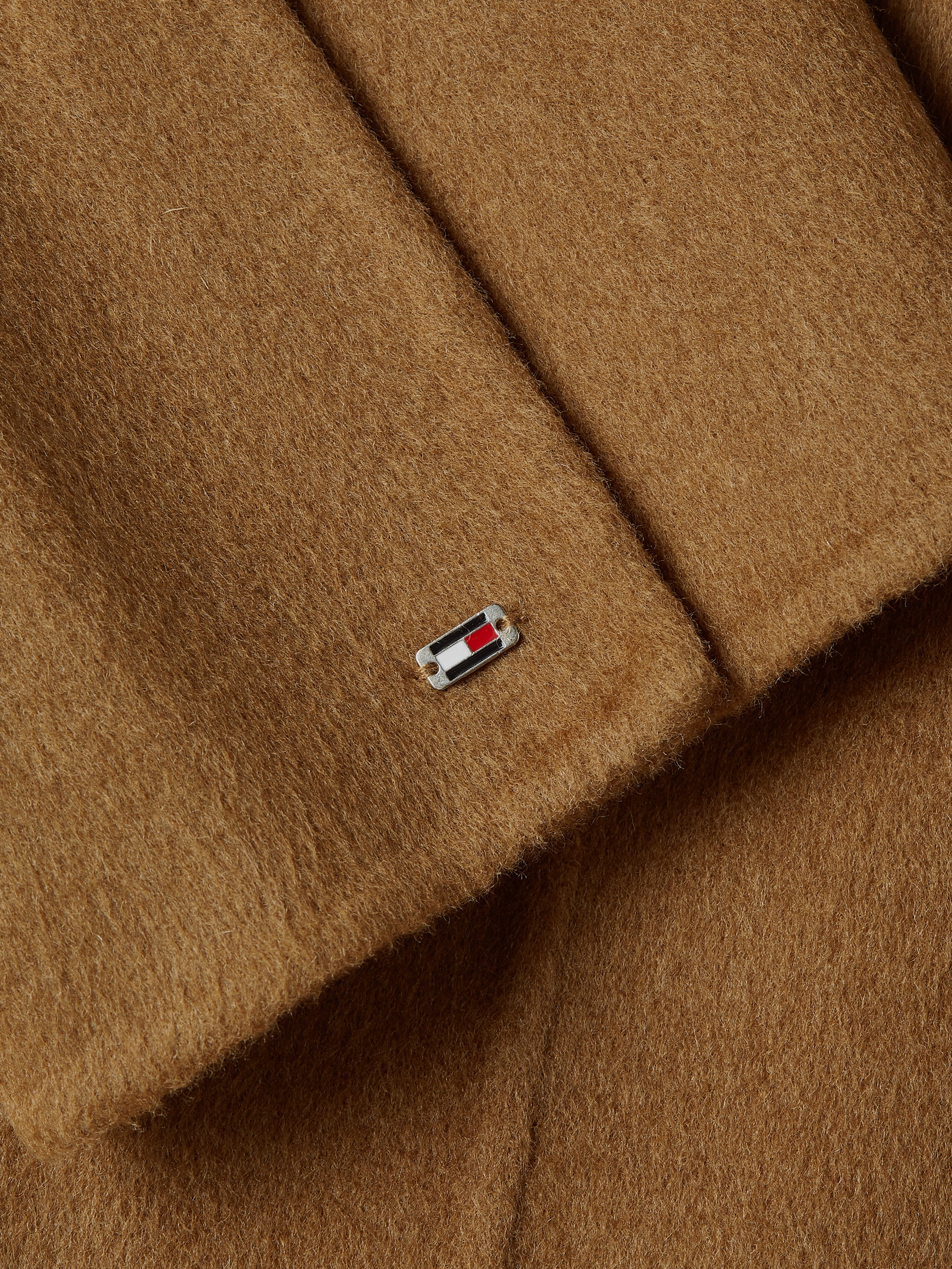 Tommy Hilfiger Wintermantel »MD DF WOOL BLEND DB COAT«, mit Tommy Hilfiger Logostickerei