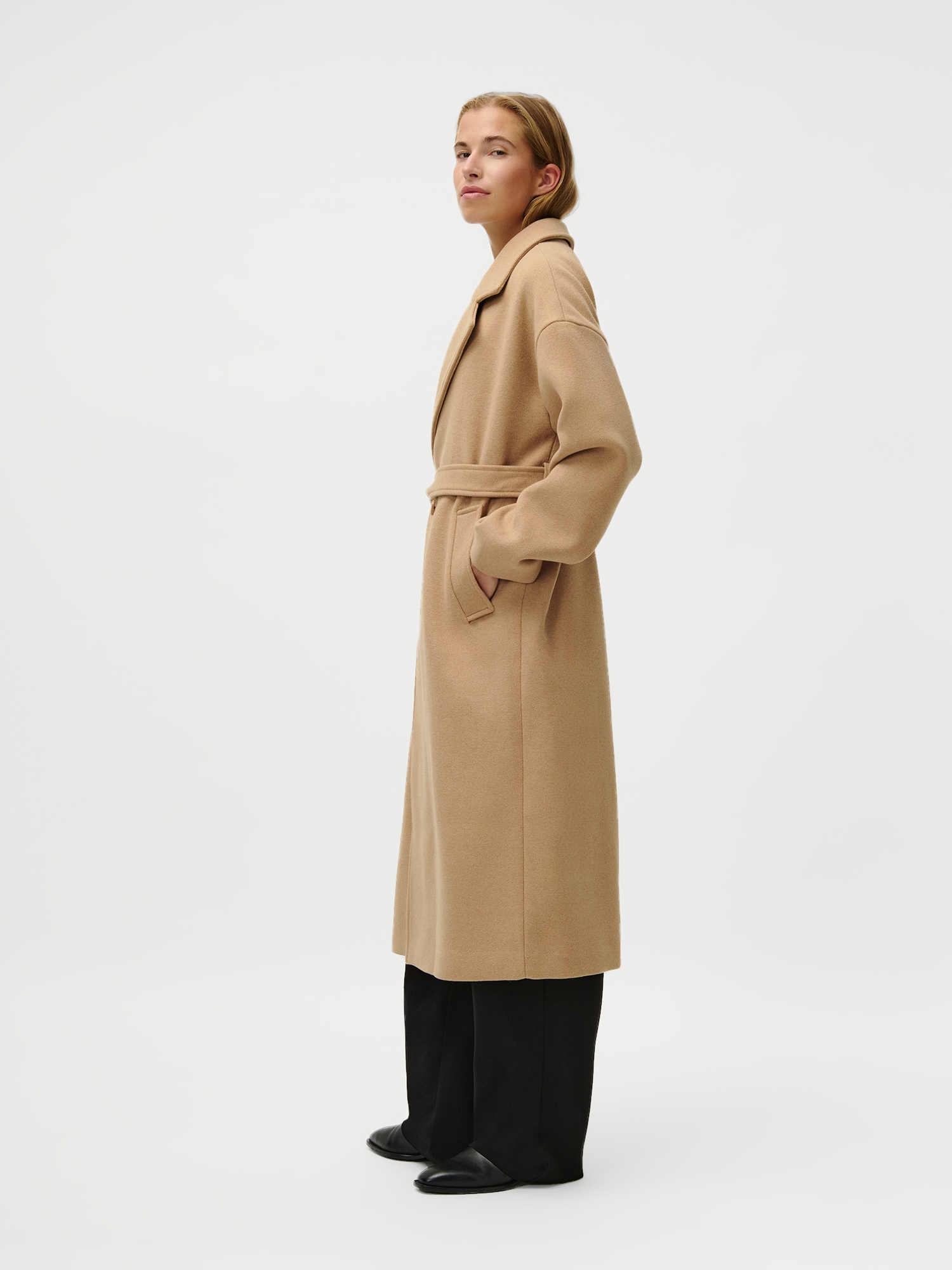 LeGer Langmantel »Betty, LeGer by Lena Gercke«, Regular fit mit V-Ausschnitt