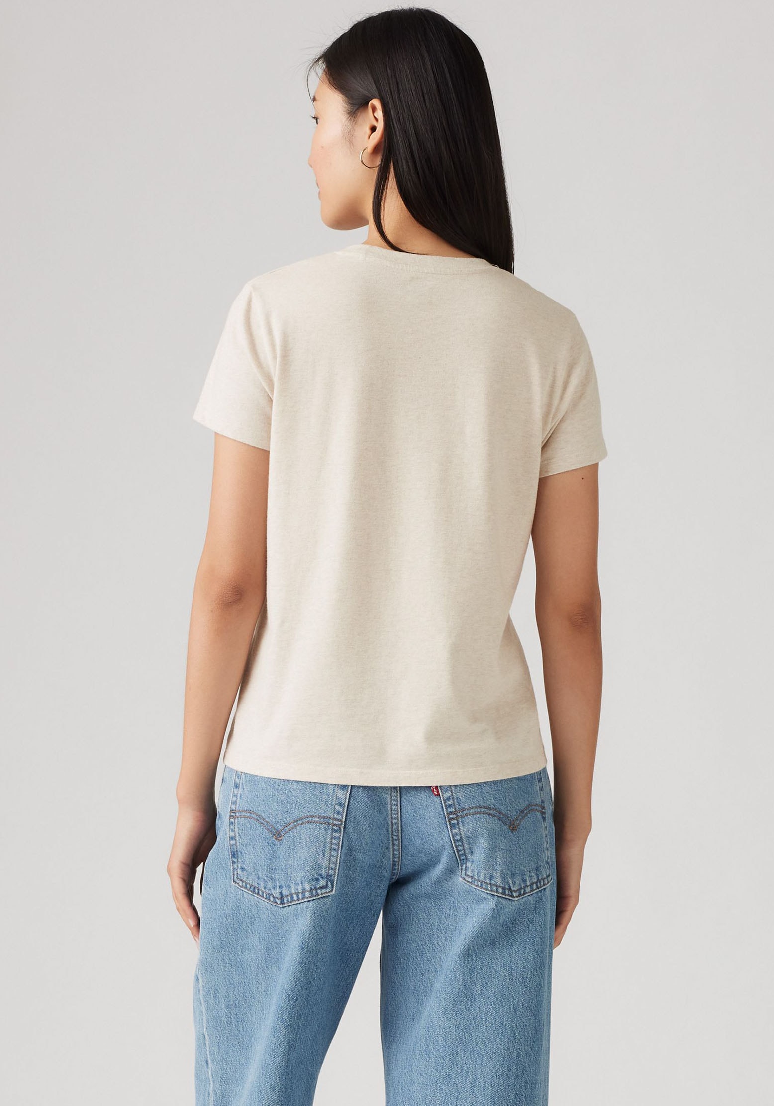 Levi's® T-Shirt »TEE Minilogo«, mit kleiner Logostickerei