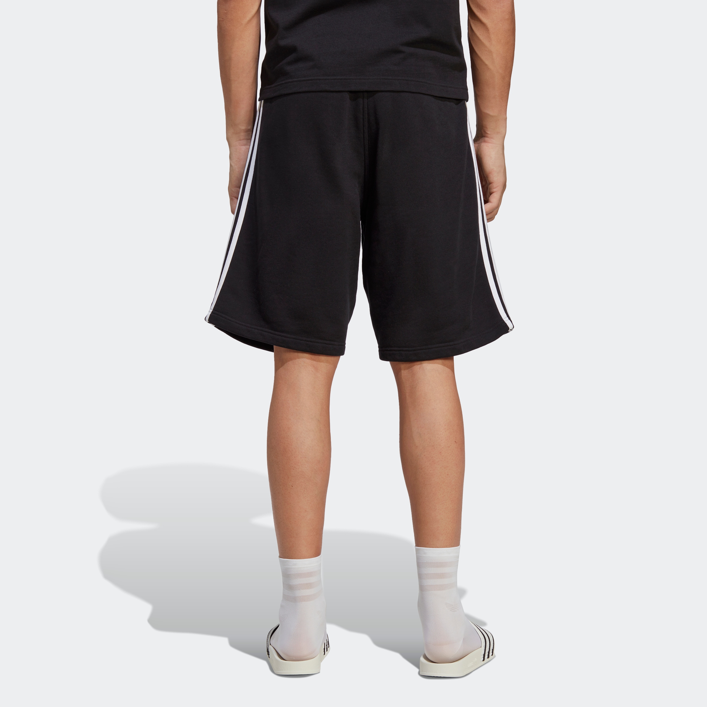 adidas Originals Shorts »ADICOLOR Jelmoli-Versand CLASSICS 3-STREIFEN | tlg.) SWEAT«, (1 online bestellen