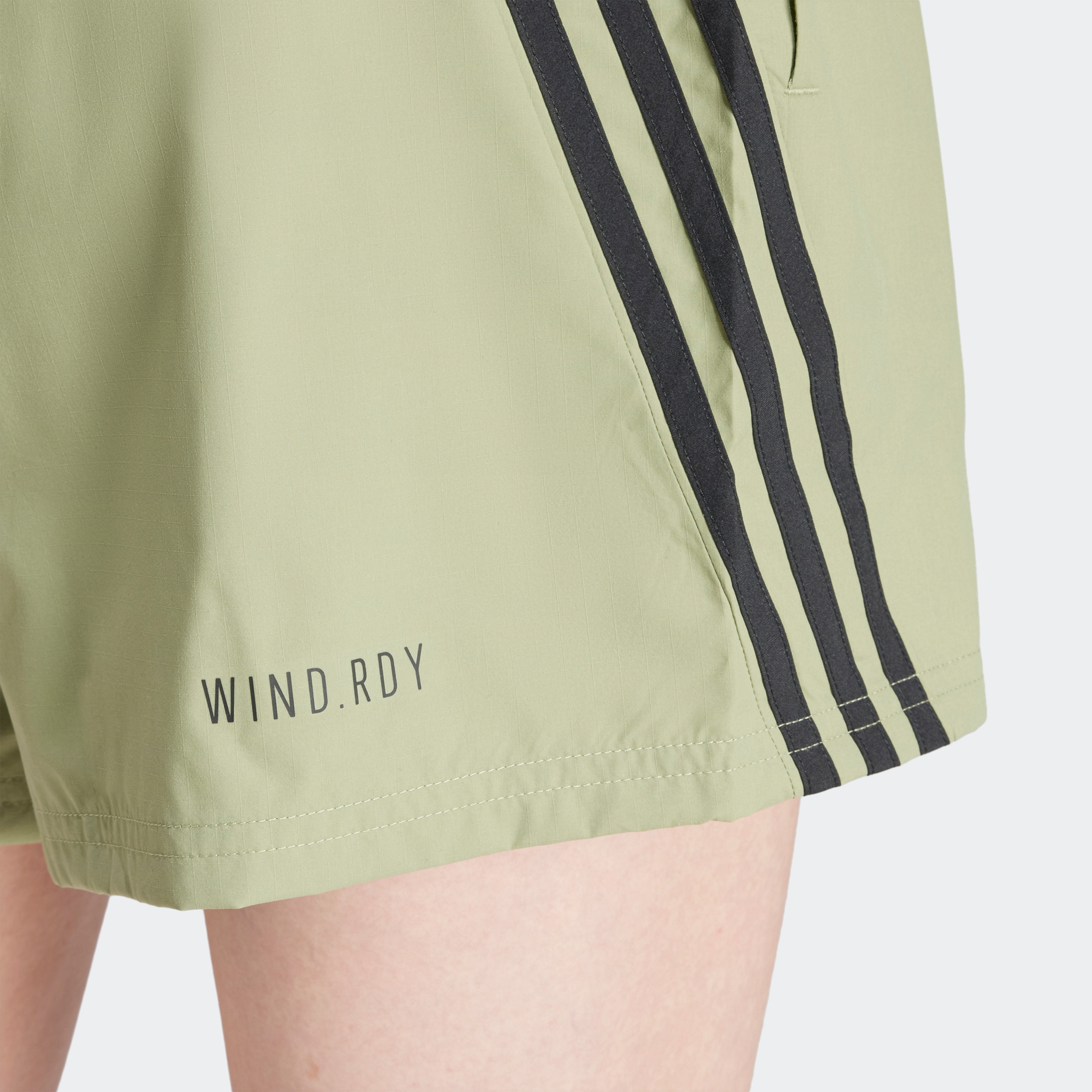 adidas Sportswear Shorts »W FI 3S WVN SHO«, (1 tlg.)
