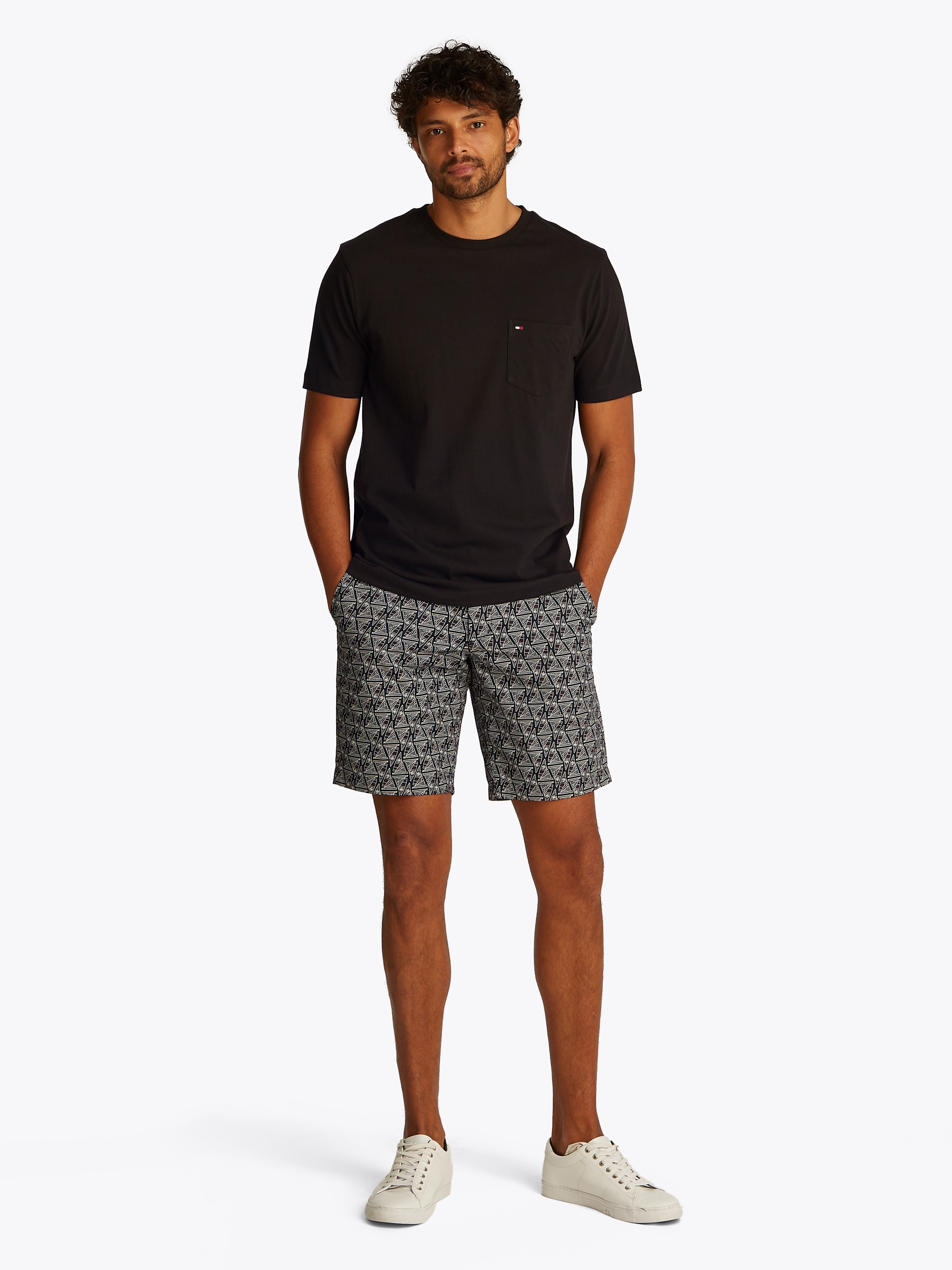 Tommy Hilfiger T-Shirt »ESSENTIAL SOLID POCKET TEE«