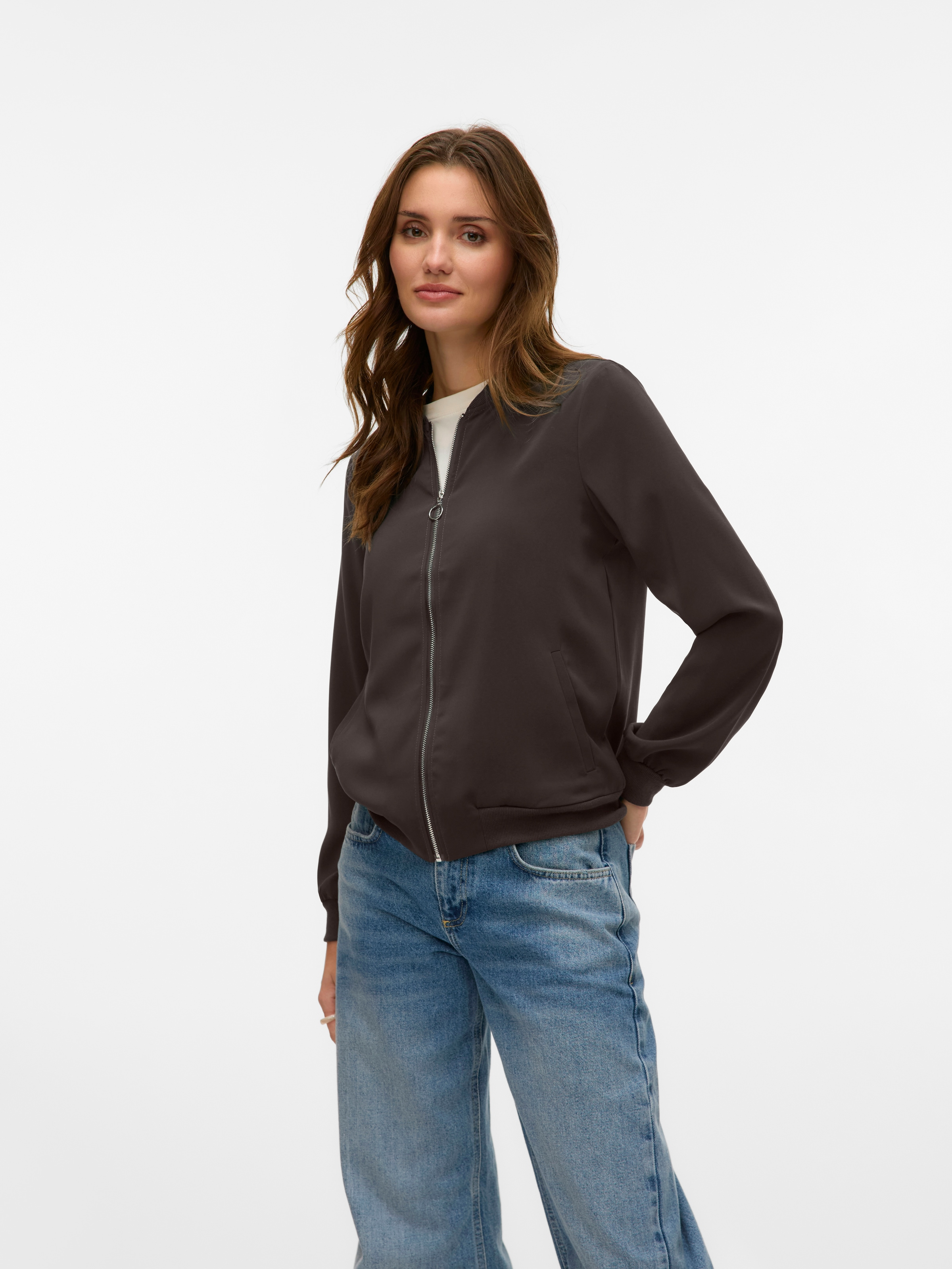 Vero Moda Bomberjacke »VMCOCO L/S BOMBER NOOS«, in modisch kurzer Form