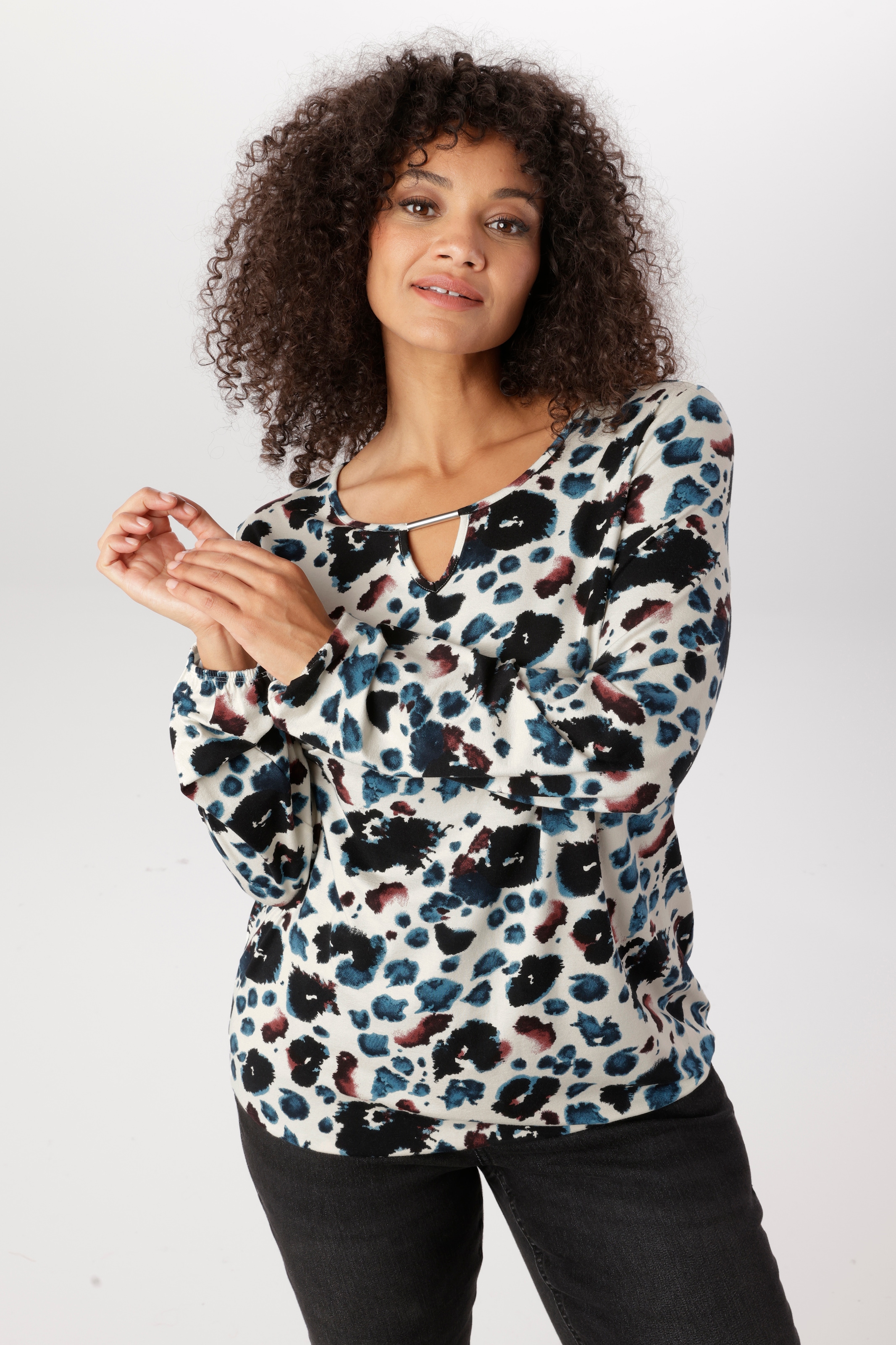 Aniston PLUS Langarmshirt mit silberfarbenem Schmuckstäbchen - NEUE KOLLEKTION