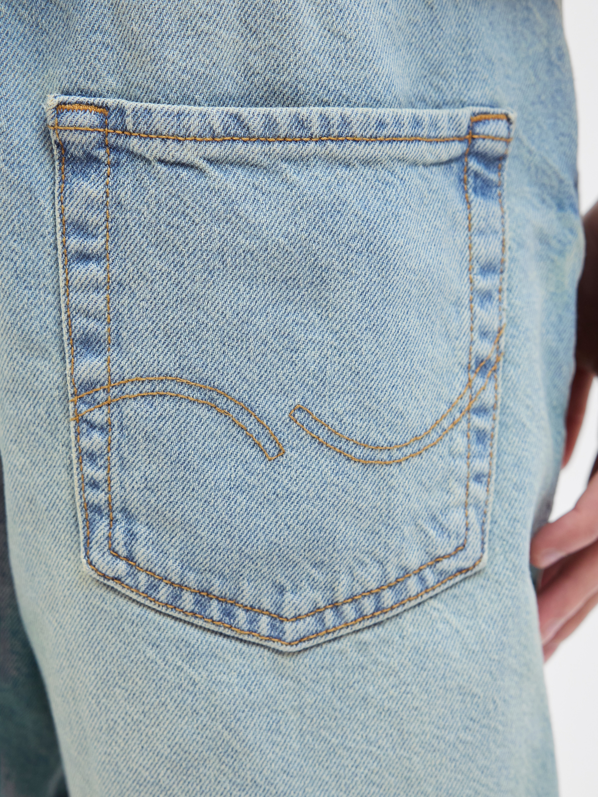 Jack & Jones Junior Shorts »JJIALEX mit Relaxed Fit und hoher Taille«, unifarben, modisch, relaxed fit, Web