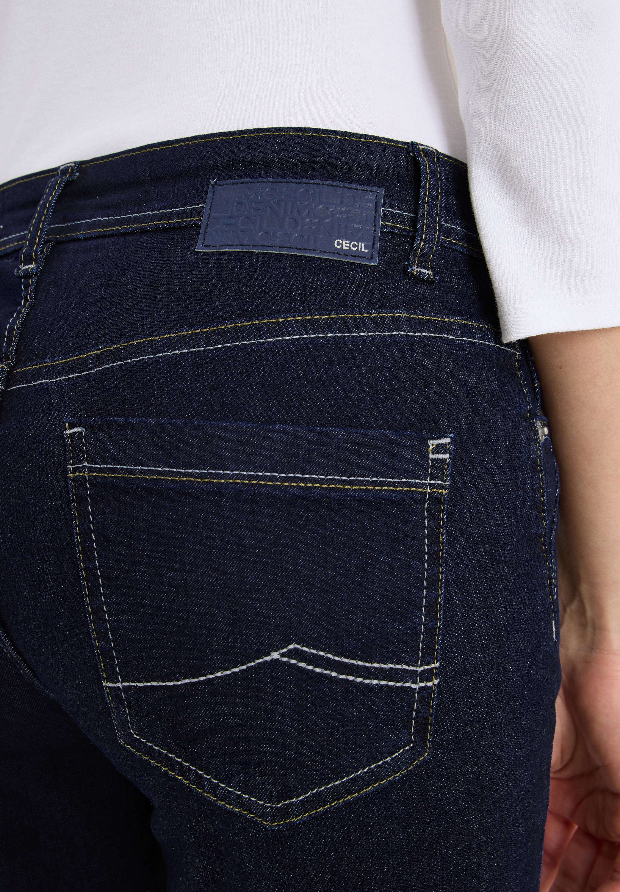 Cecil Straight-Jeans »Style Toronto«, in Slim Fit und mit mit Stretch